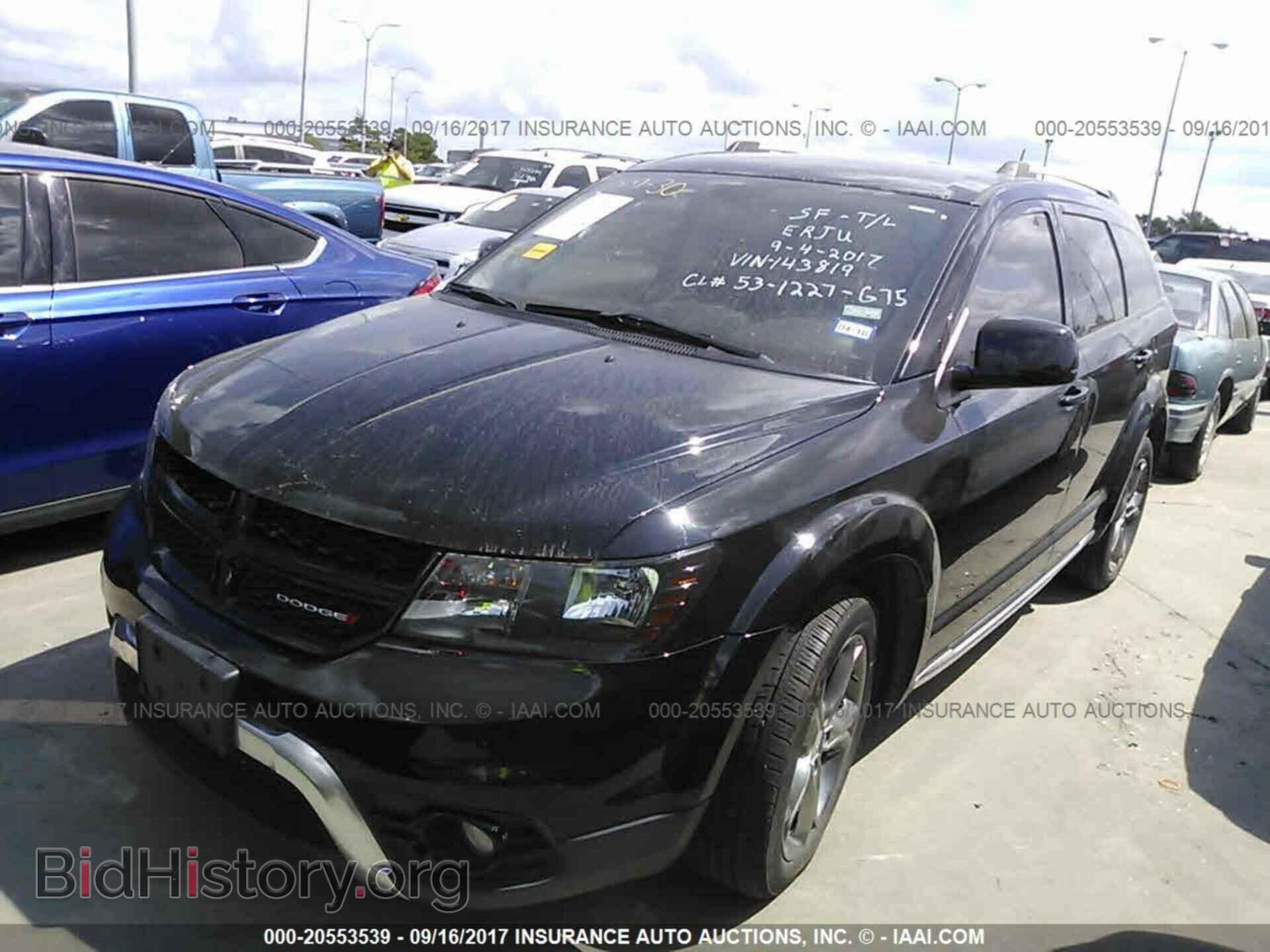 2016 Dodge Journey - VIN: 3C4PDCGB8GT143819 - Фото 2