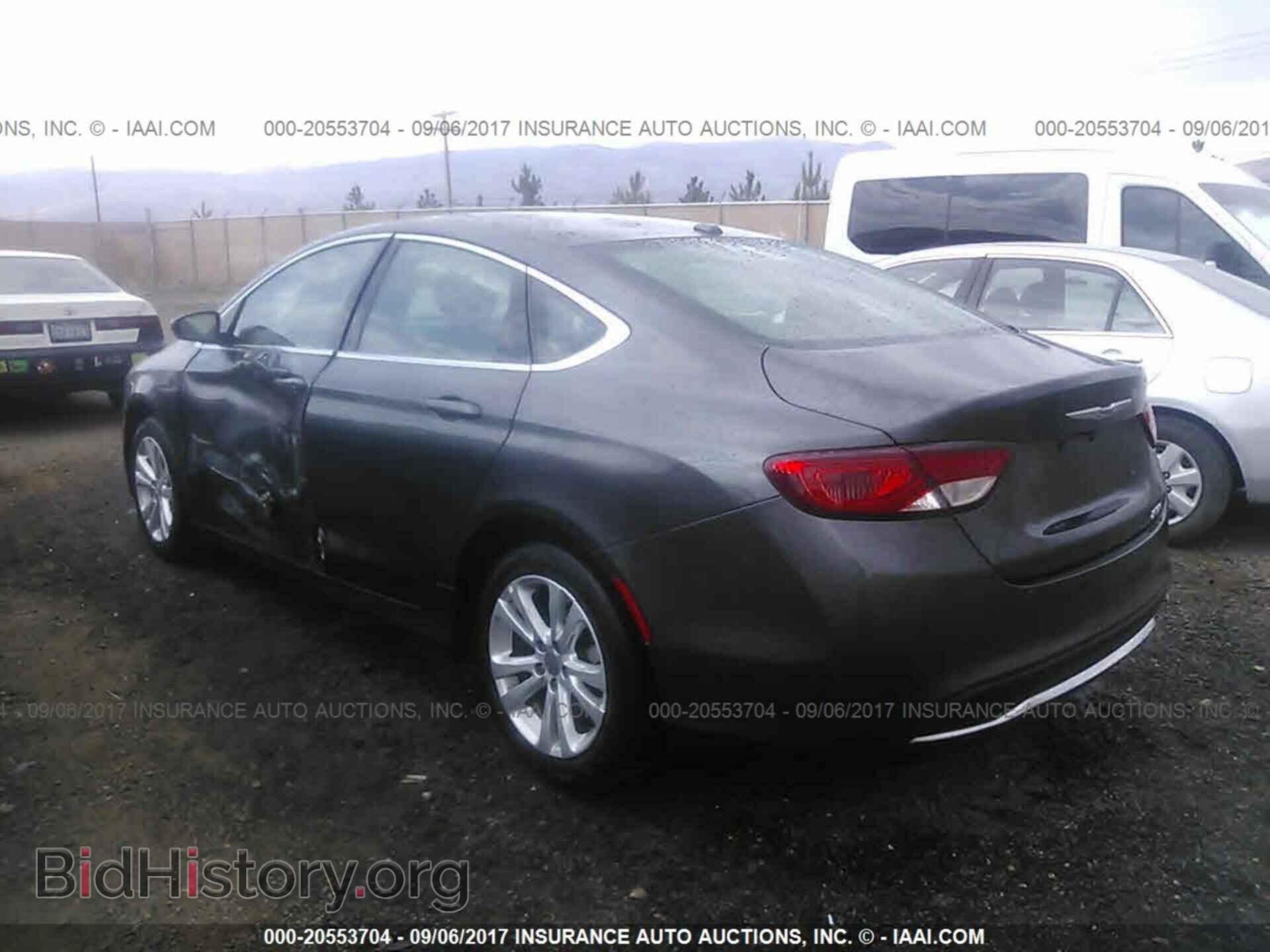 2015 Chrysler 200 - VIN: 1C3CCCAB4FN638029 - Photo 3