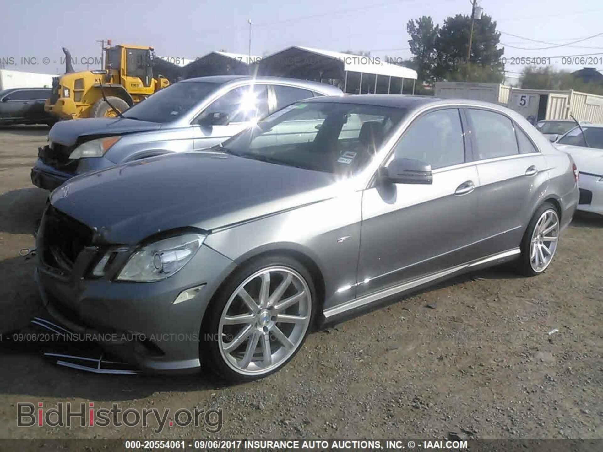 2012 Mercedes-benz E - VIN: WDDHF5KB8CA534526 - Фото 2