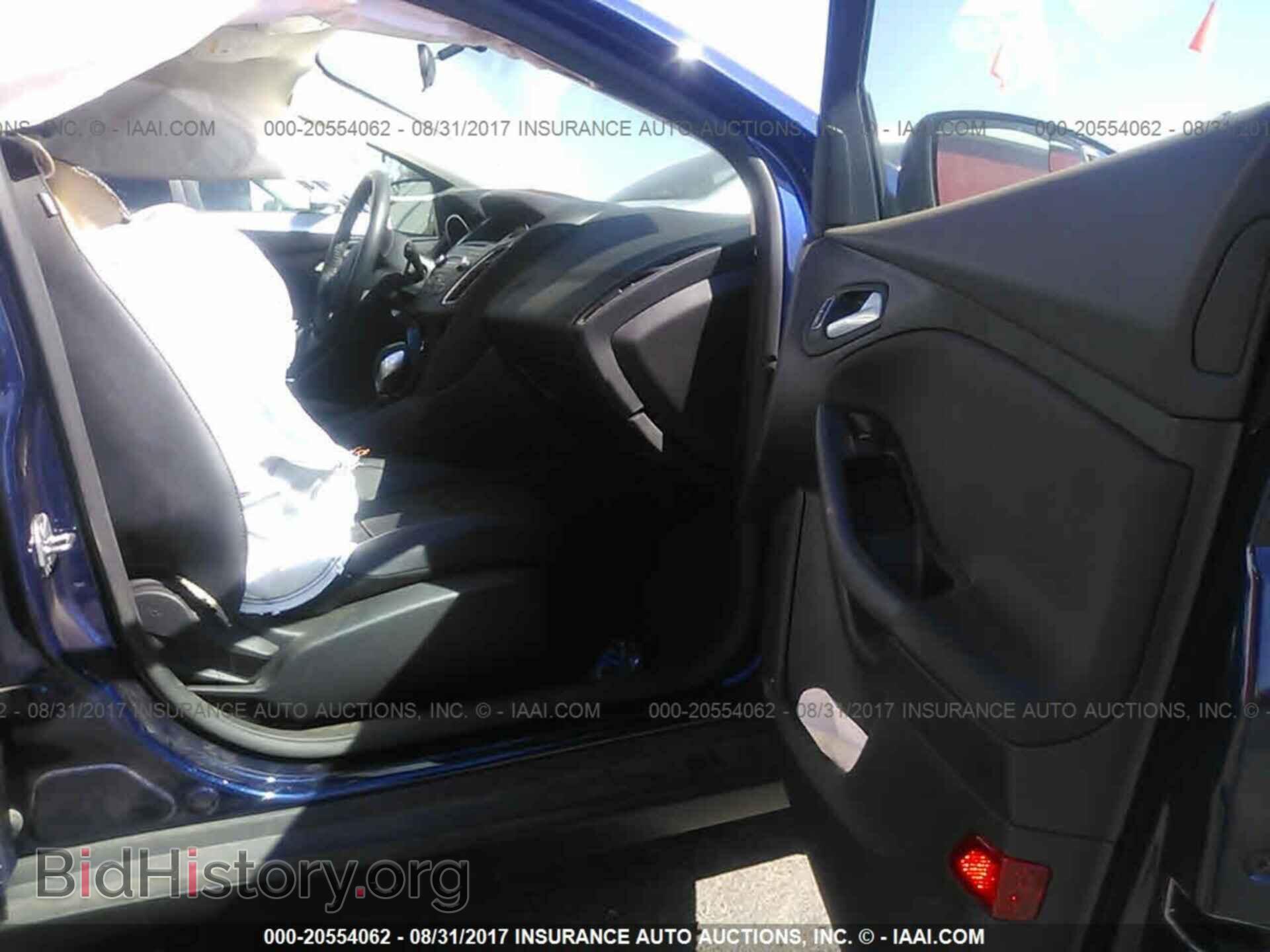 2016 Ford Focus - VIN: 1FADP3K29GL263244 - Фото 5