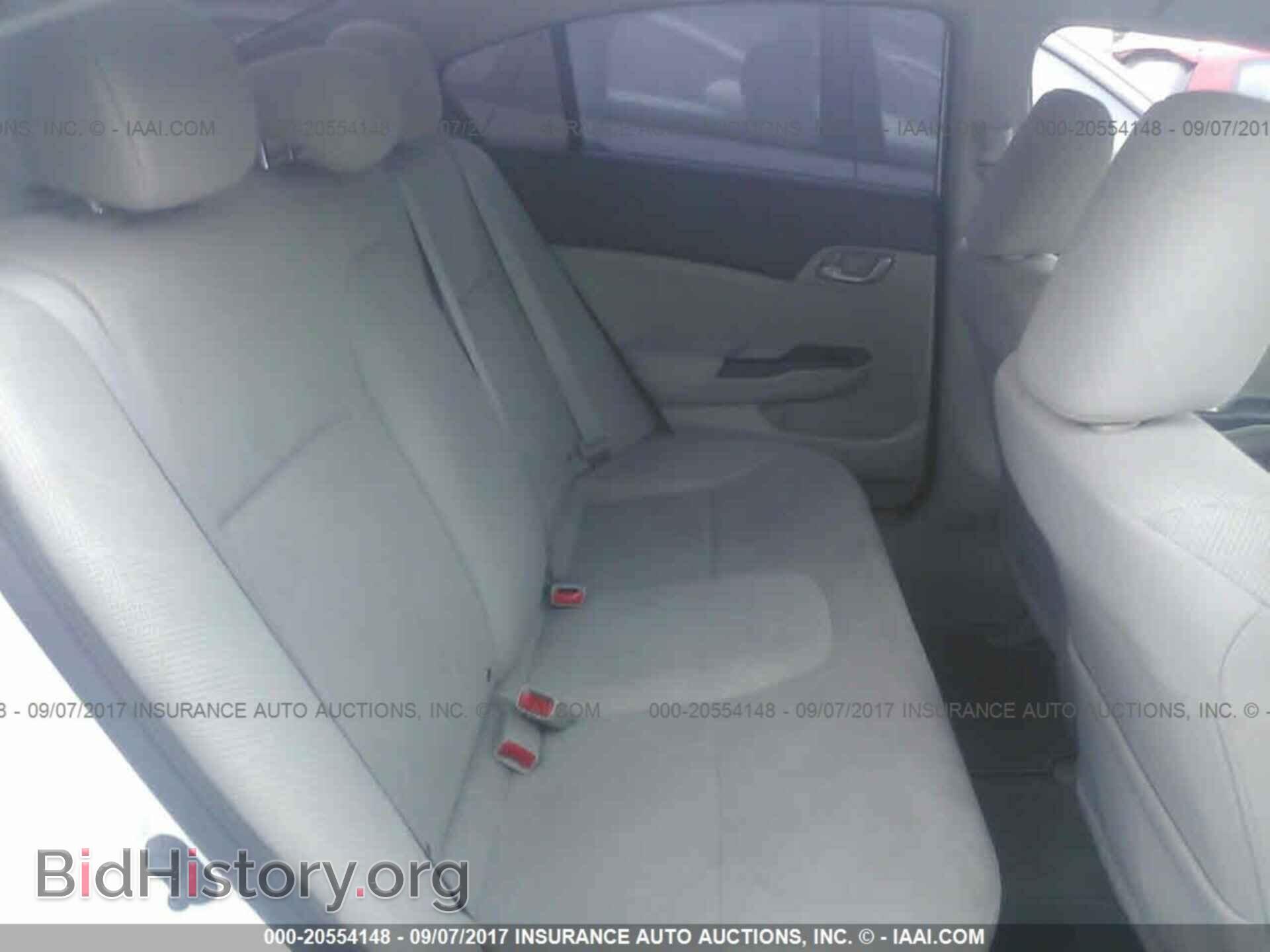 2012 Honda Civic - VIN: 2HGFB2F56CH582335 - Photo 8