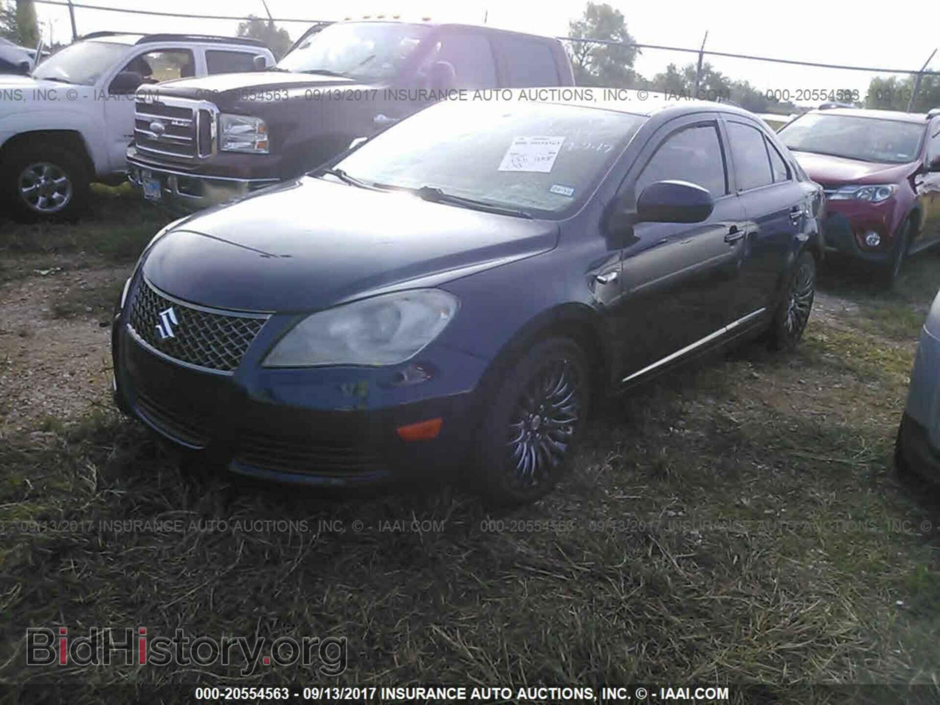 2012 Suzuki Kizashi - VIN: JS2RE9A36C6101444 - Фото 2