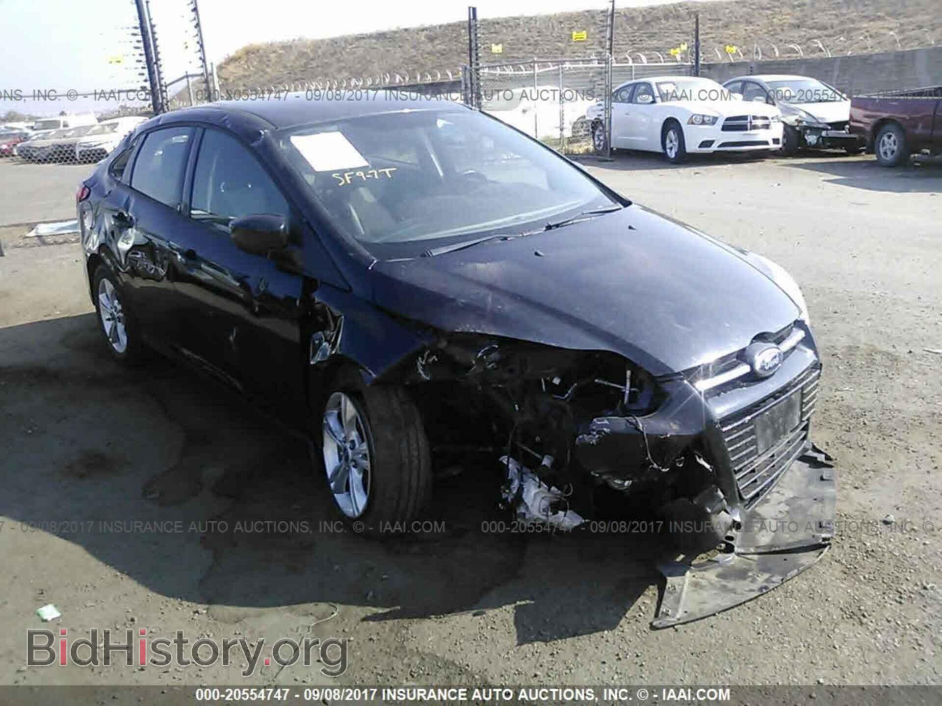 Photo 1FAHP3F20CL295327 - Ford Focus 2012