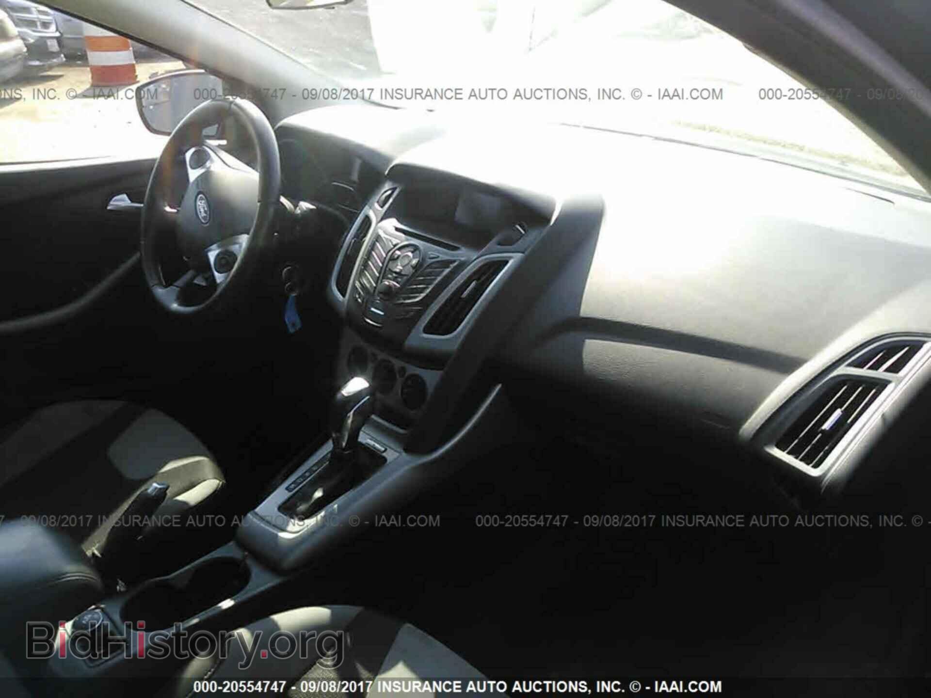 2012 Ford Focus - VIN: 1FAHP3F20CL295327 - Photo 5