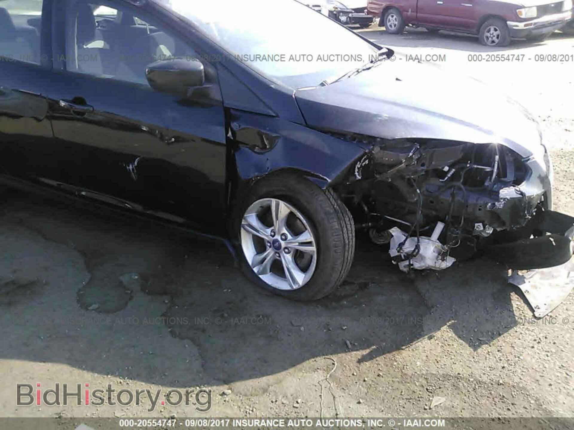 2012 Ford Focus - VIN: 1FAHP3F20CL295327 - Photo 6
