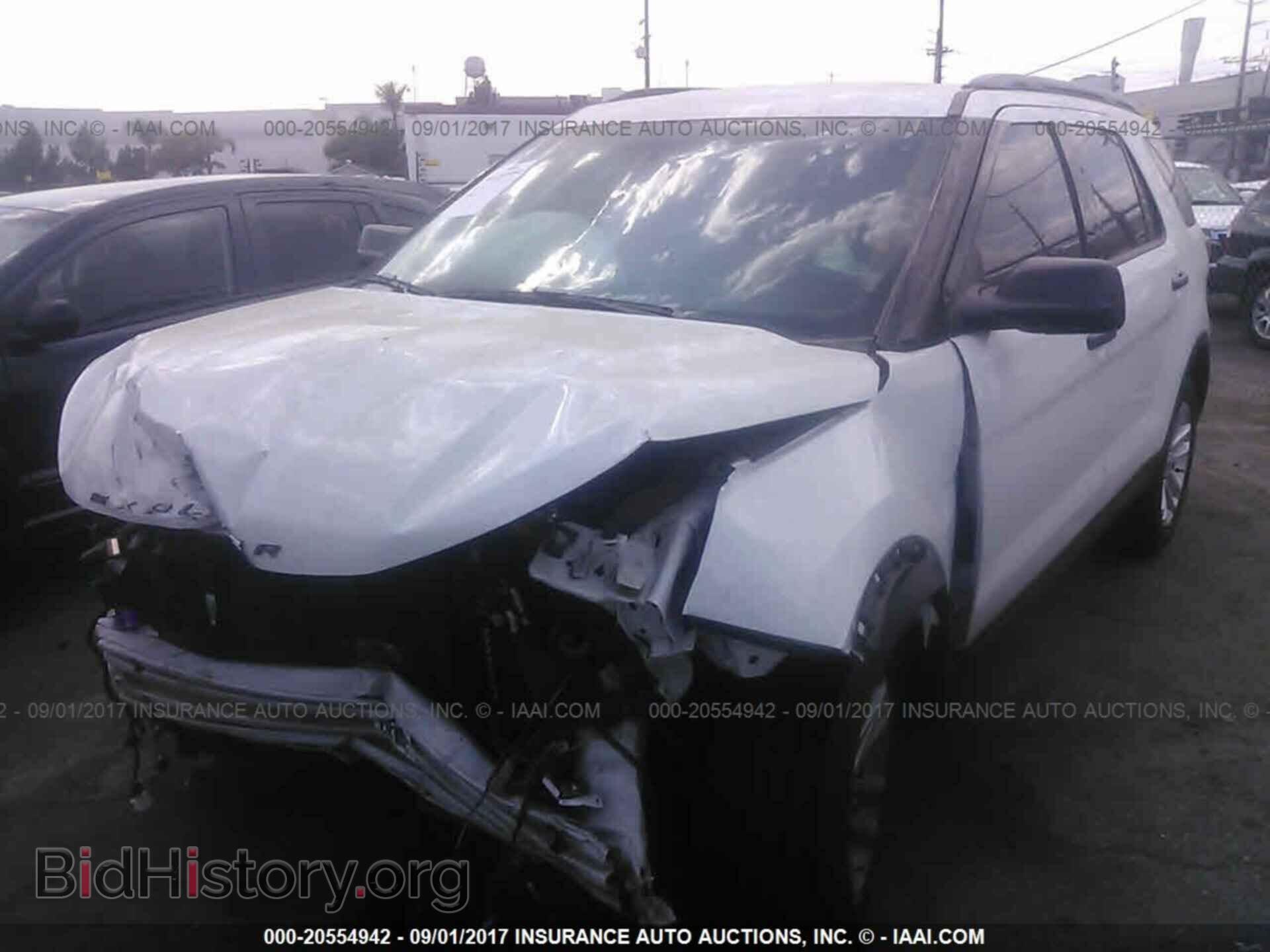 2016 Ford Explorer - VIN: 1FM5K7B89GGA56575 - Photo 2