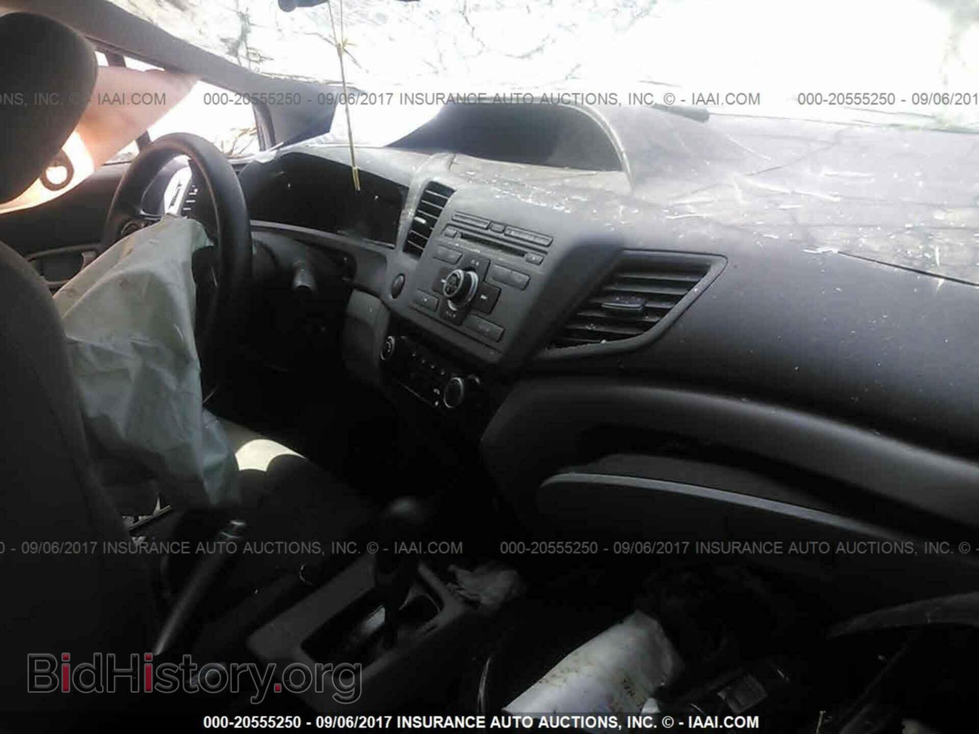 2012 Honda Civic - VIN: 19XFB2F53CE077430 - Photo 5