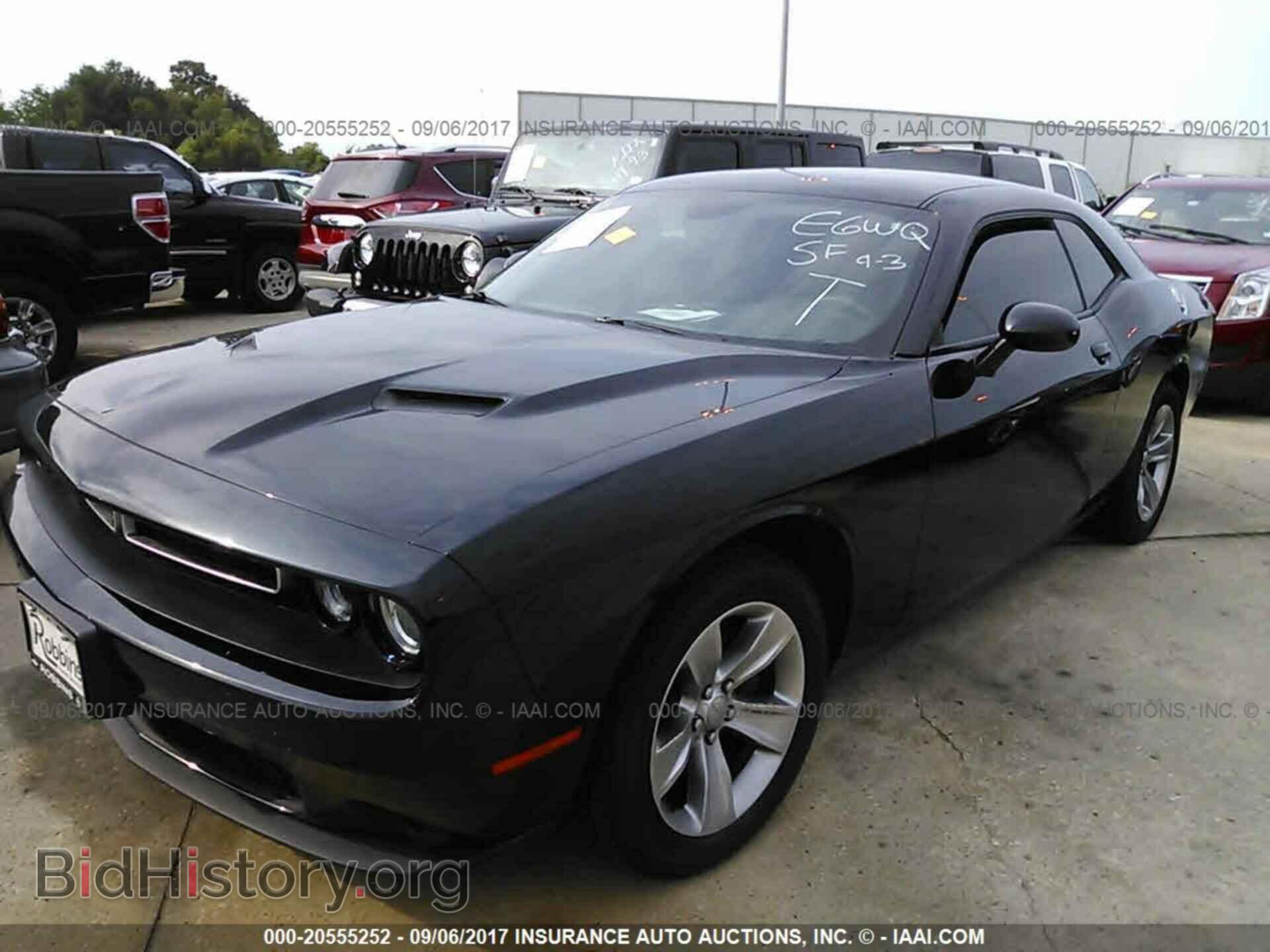 2016 Dodge Challenger - VIN: 2C3CDZAG2GH274943 - Photo 2