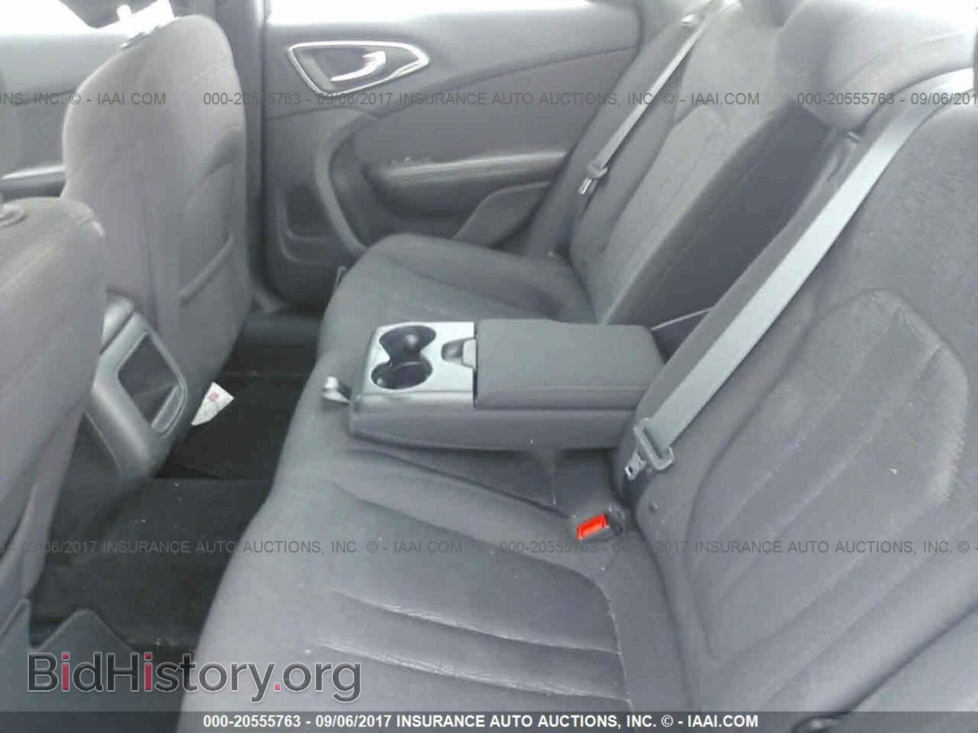 2015 Chrysler 200 - VIN: 1C3CCCAB2FN605613 - Photo 8