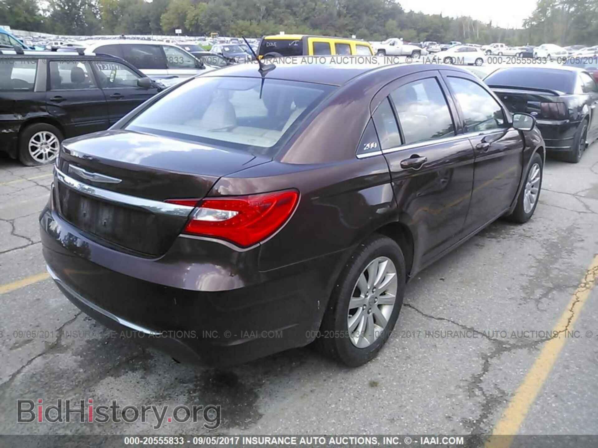 2012 Chrysler 200 - VIN: 1C3CCBBB7CN175694 - Фото 4
