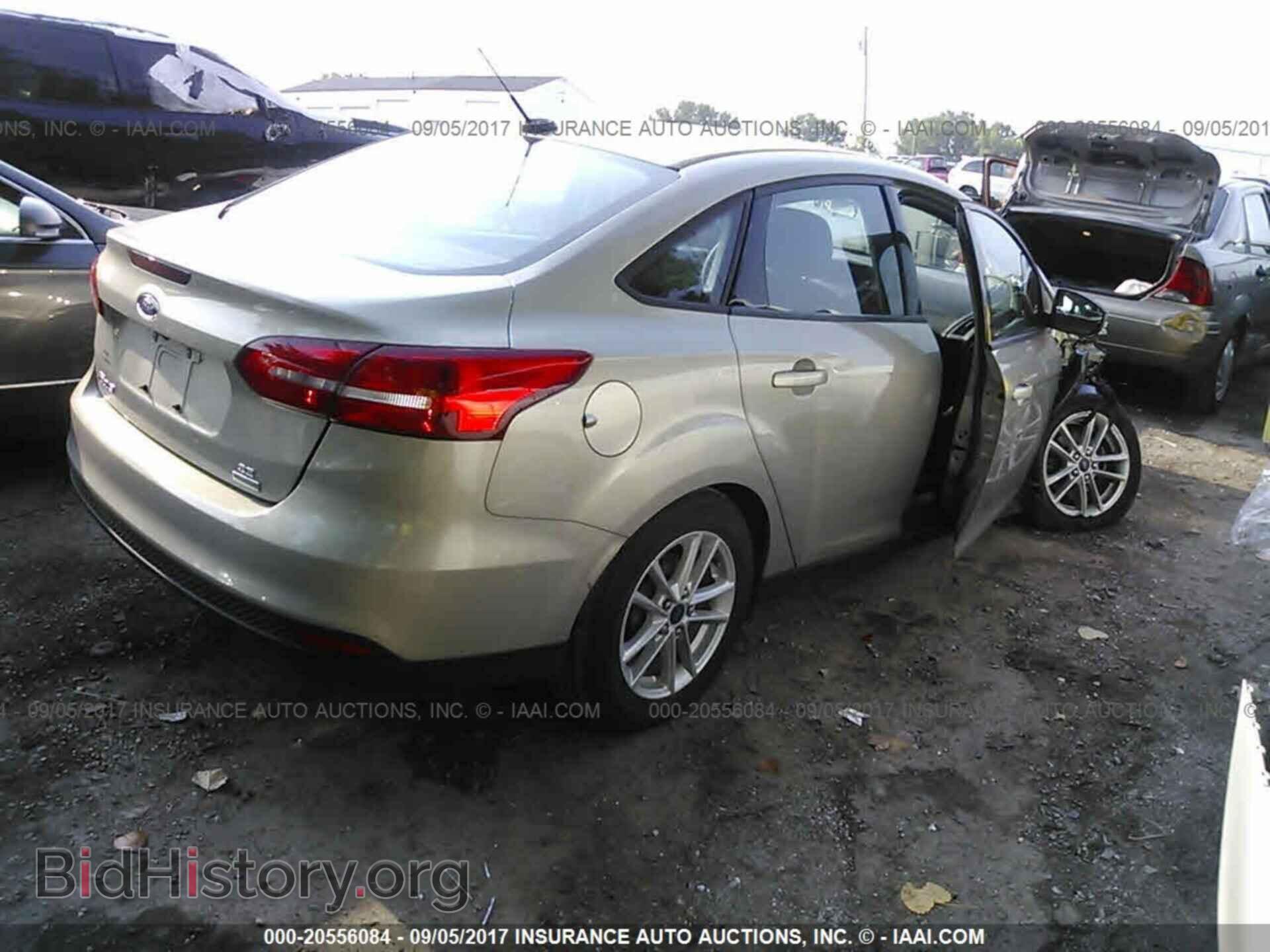 2015 Ford Focus - VIN: 1FADP3FEXFL229719 - Фото 4