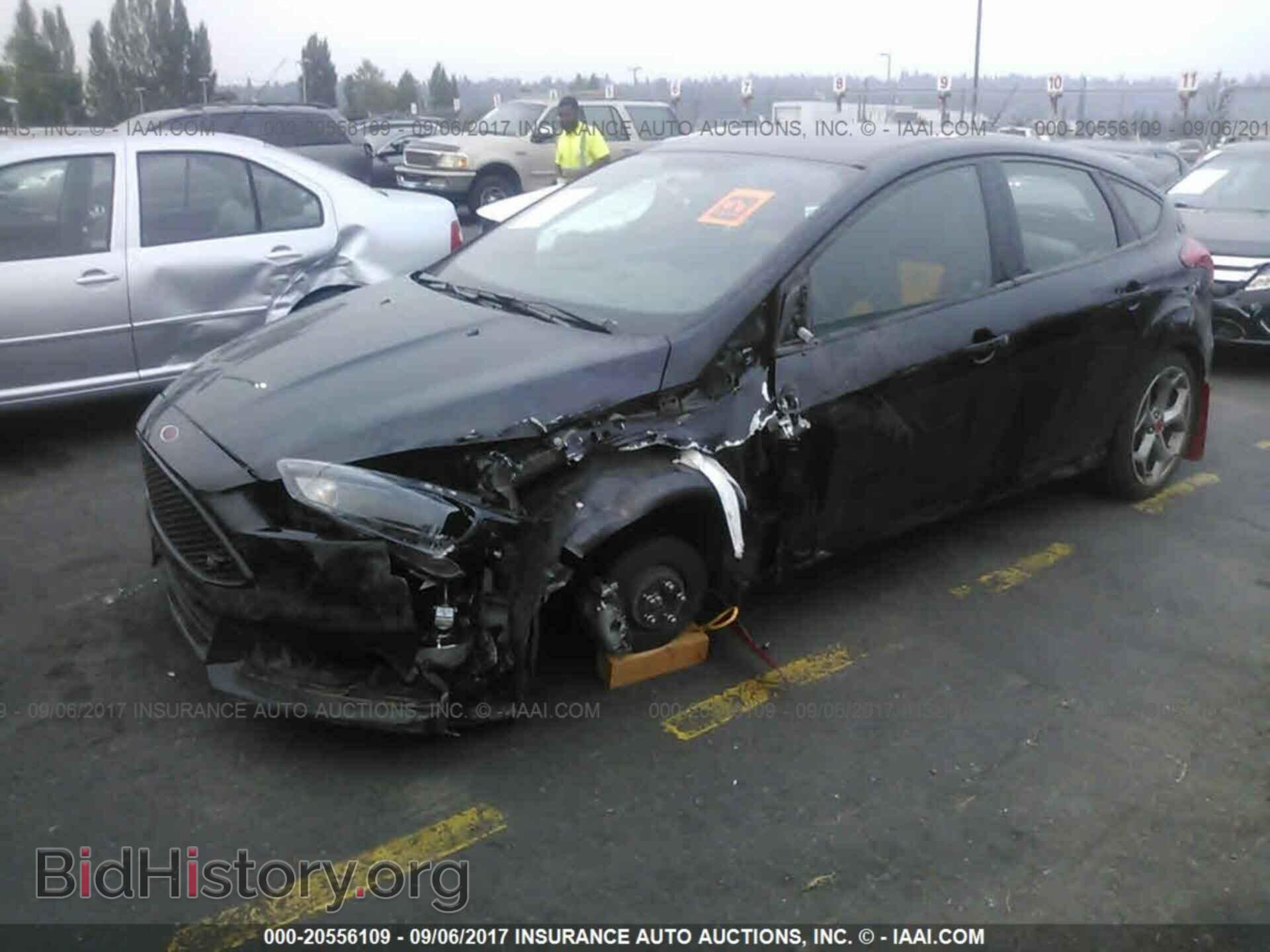 2016 Ford Focus - VIN: 1FADP3L98GL370863 - Фото 2