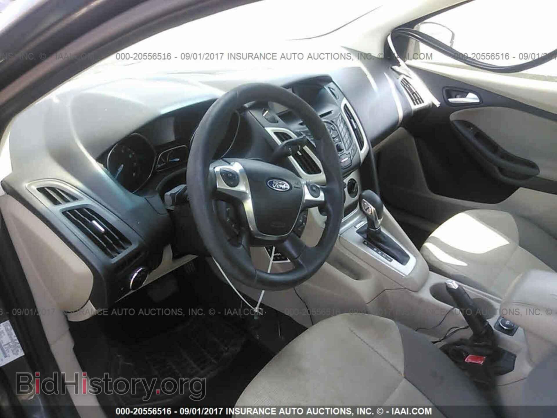 2012 Ford Focus - VIN: 1FAHP3F26CL119494 - Photo 5