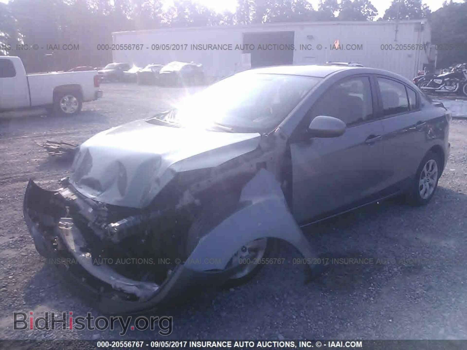 2013 Mazda 3 - VIN: JM1BL1U79D1789066 - Фото 2