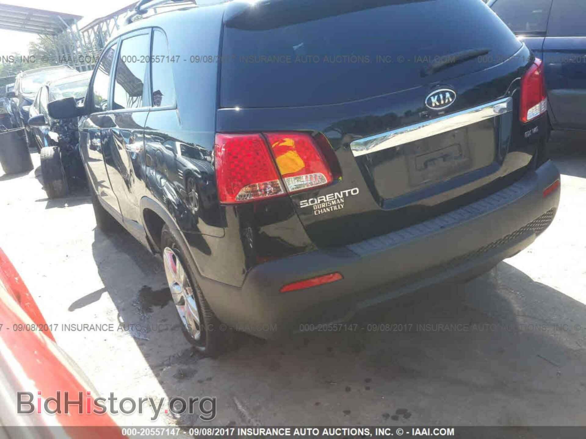 2012 Kia Sorento - VIN: 5XYKUDA24CG305939 - Фото 3