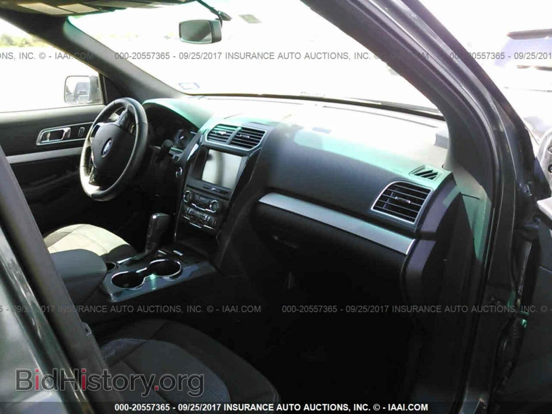 2016 Ford Explorer - VIN: 1FM5K7D86GGB26367 - Photo 5