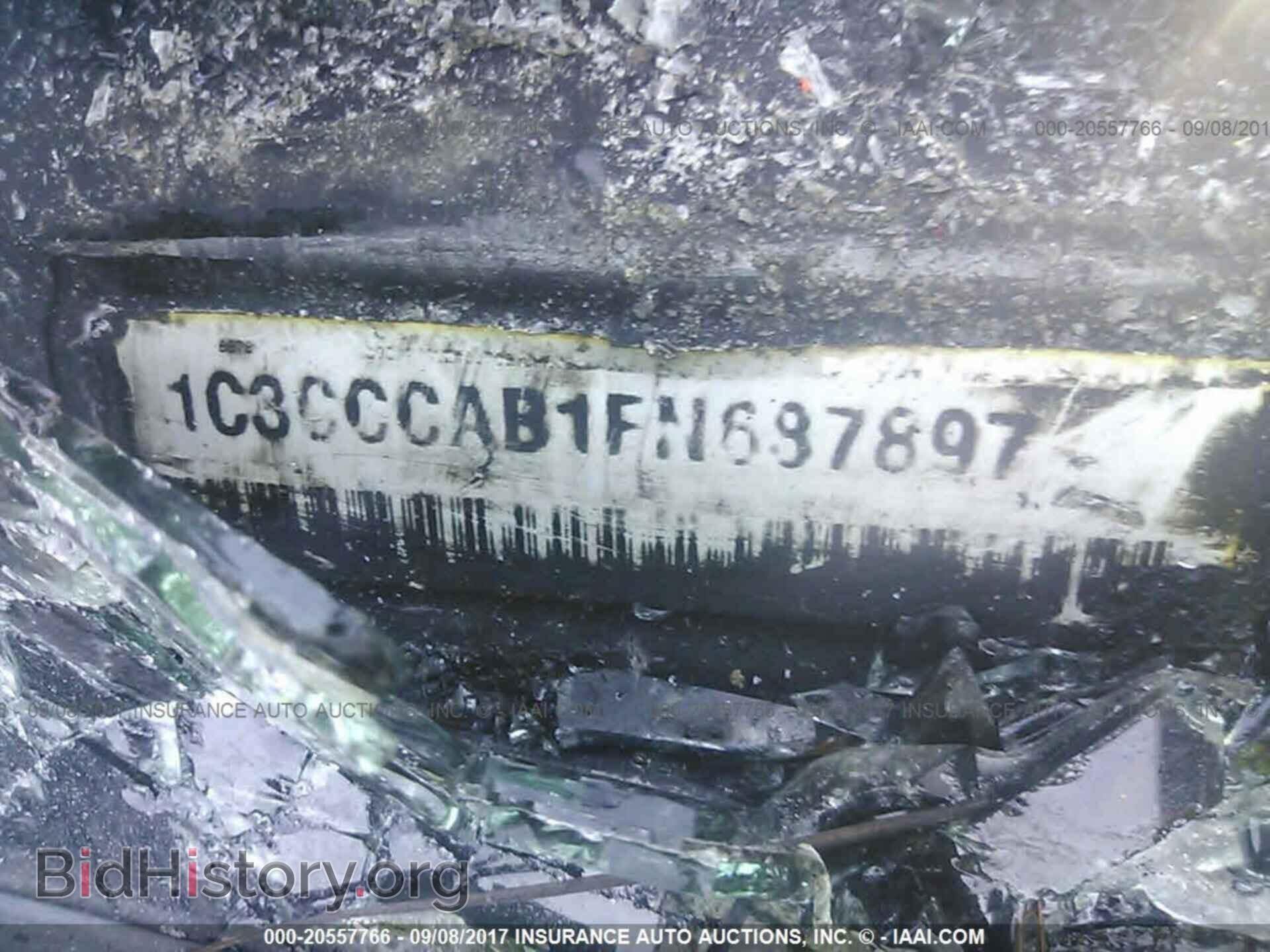 2015 Chrysler 200 - VIN: 1C3CCCAB1FN687897 - Фото 9