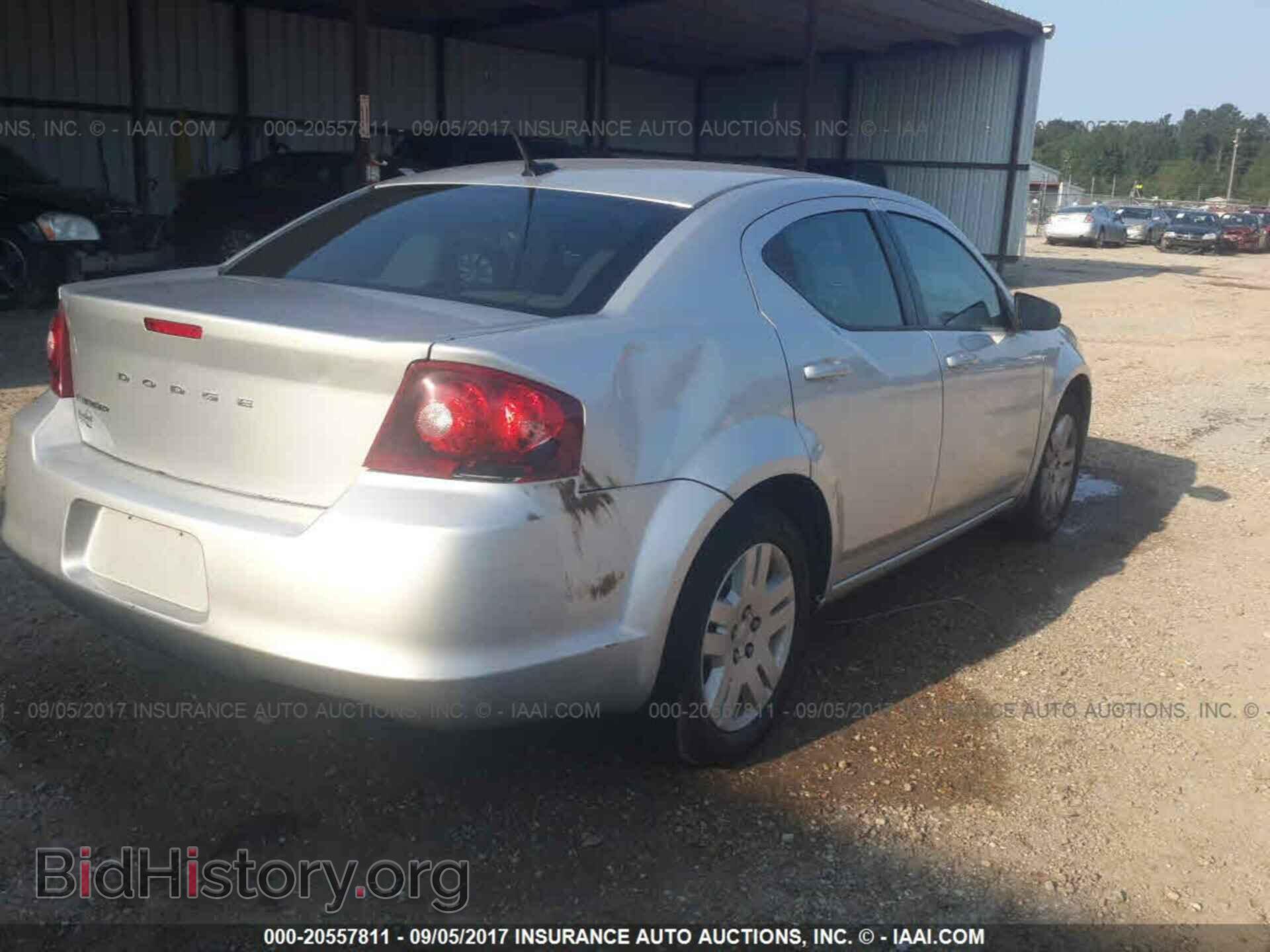 2011 Dodge Avenger - VIN: 1B3BD4FB7BN501830 - Фото 4