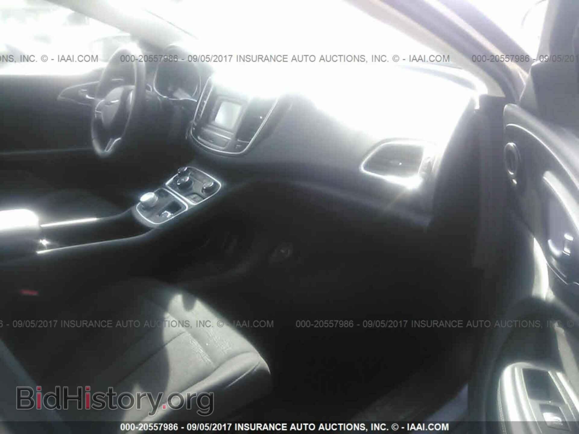 2015 Chrysler 200 - VIN: 1C3CCCAB9FN587319 - Фото 5