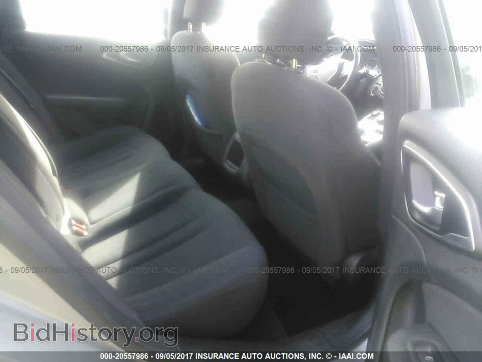 2015 Chrysler 200 - VIN: 1C3CCCAB9FN587319 - Фото 8