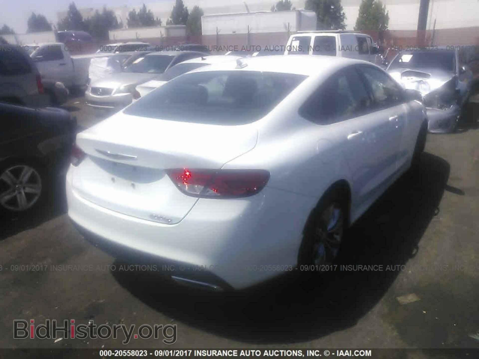 2016 Chrysler 200 - VIN: 1C3CCCBG9GN175140 - Фото 4