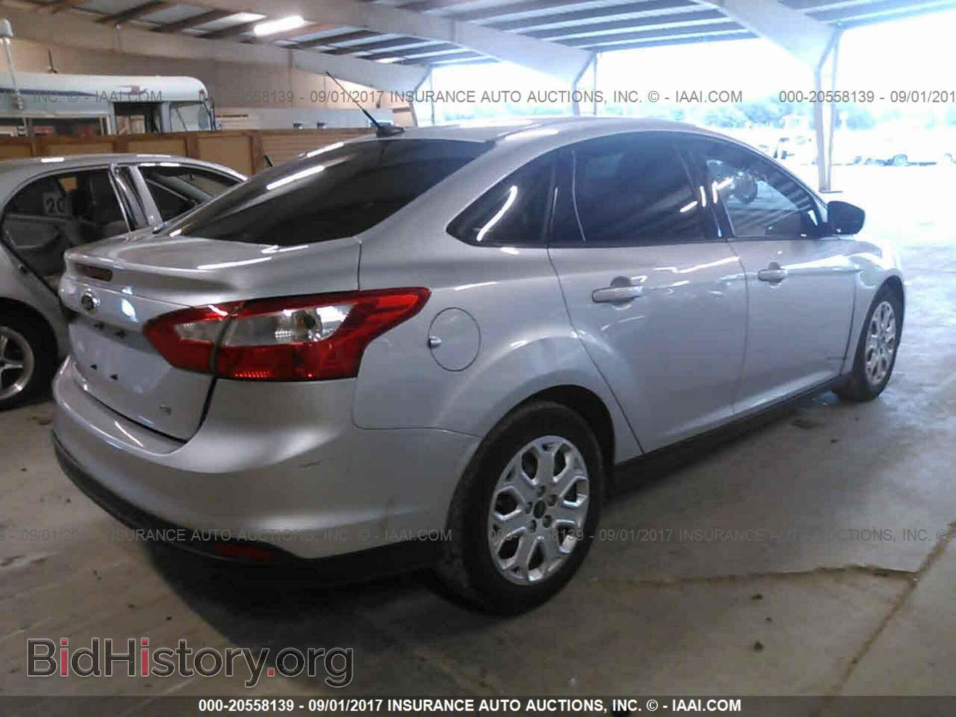 2012 Ford Focus - VIN: 1FAHP3F26CL189190 - Фото 4
