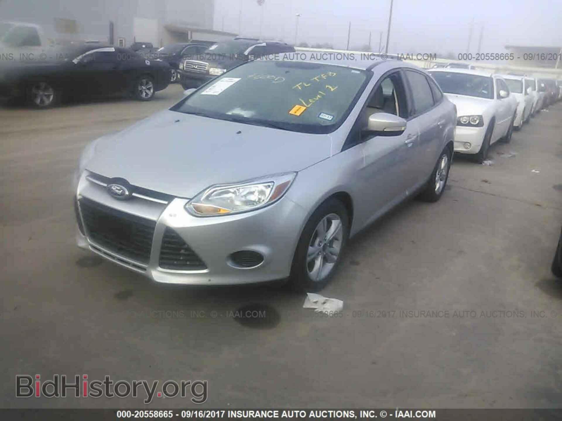 2013 Ford Focus - VIN: 1FADP3F2XDL318807 - Photo 2