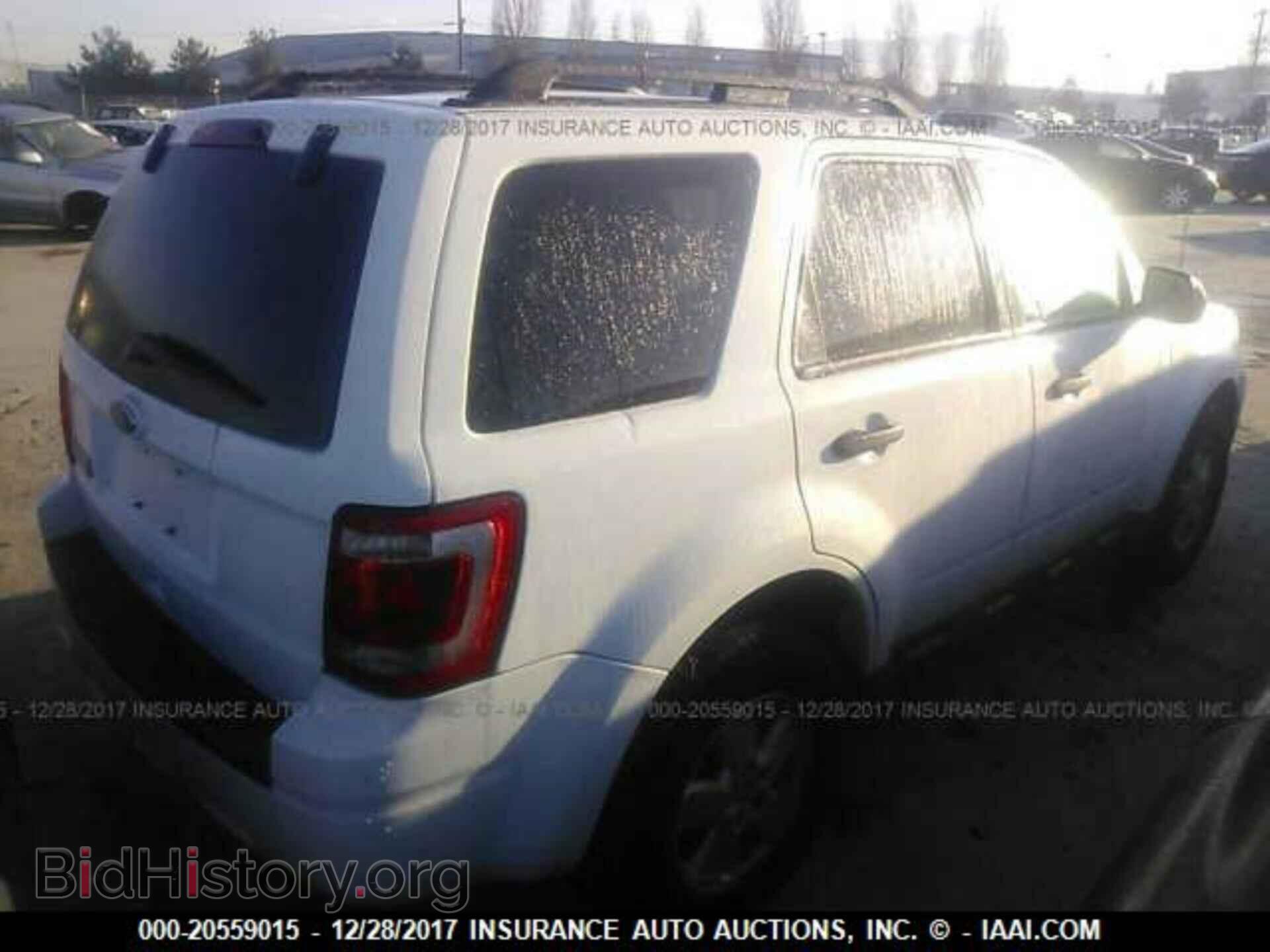 2012 Ford Escape - VIN: 1FMCU0D76CKB05493 - Фото 4