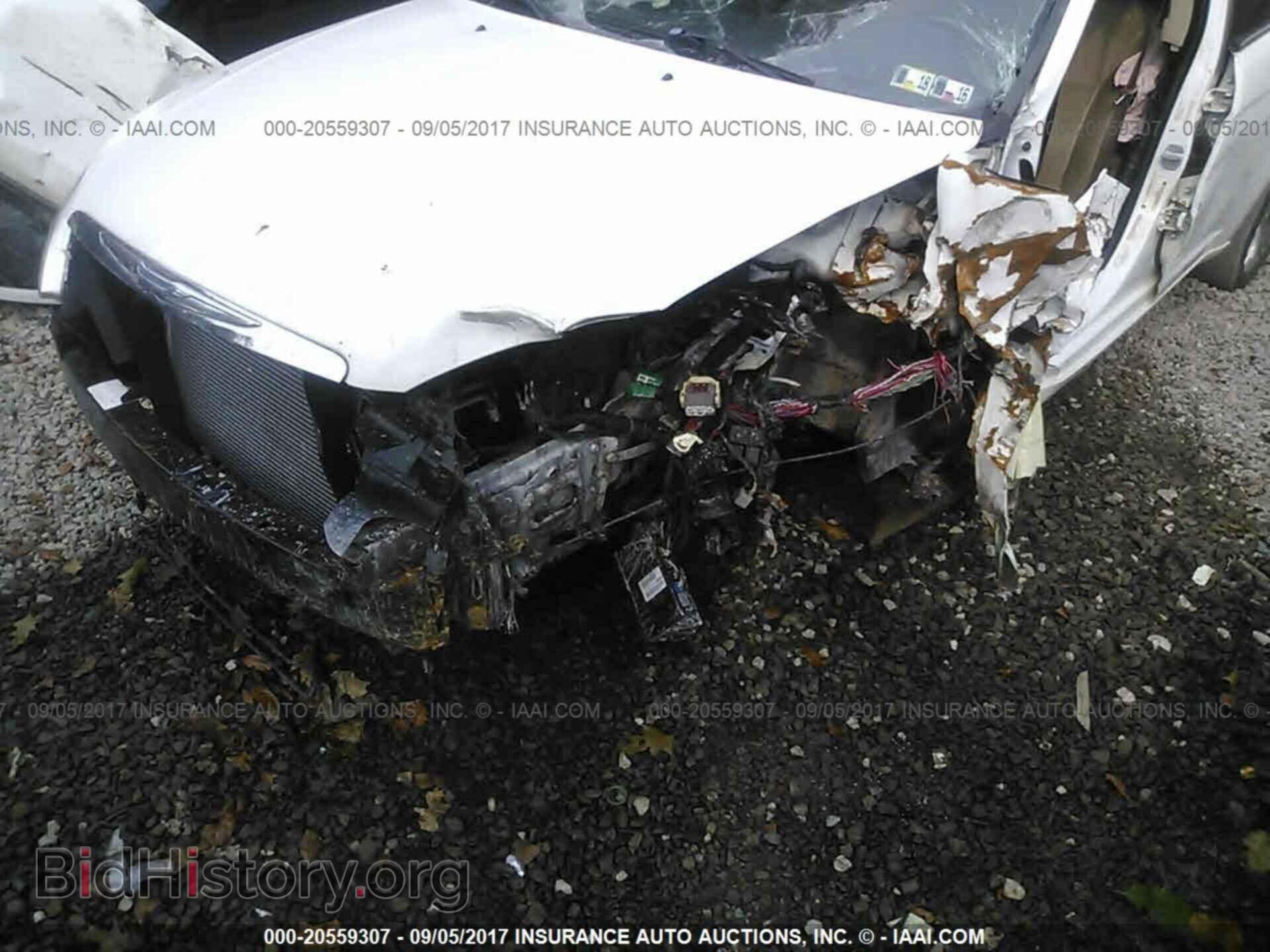 2011 Chrysler 200 - VIN: 1C3BC2FG0BN548459 - Фото 6