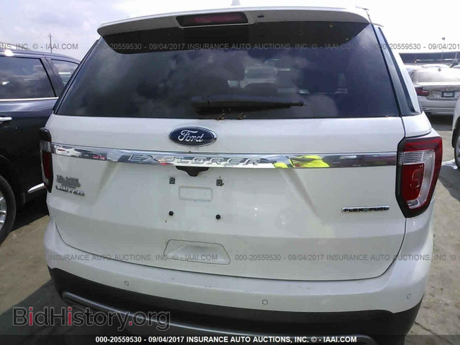 2016 Ford Explorer - VIN: 1FM5K7F86GGA01236 - Photo 6