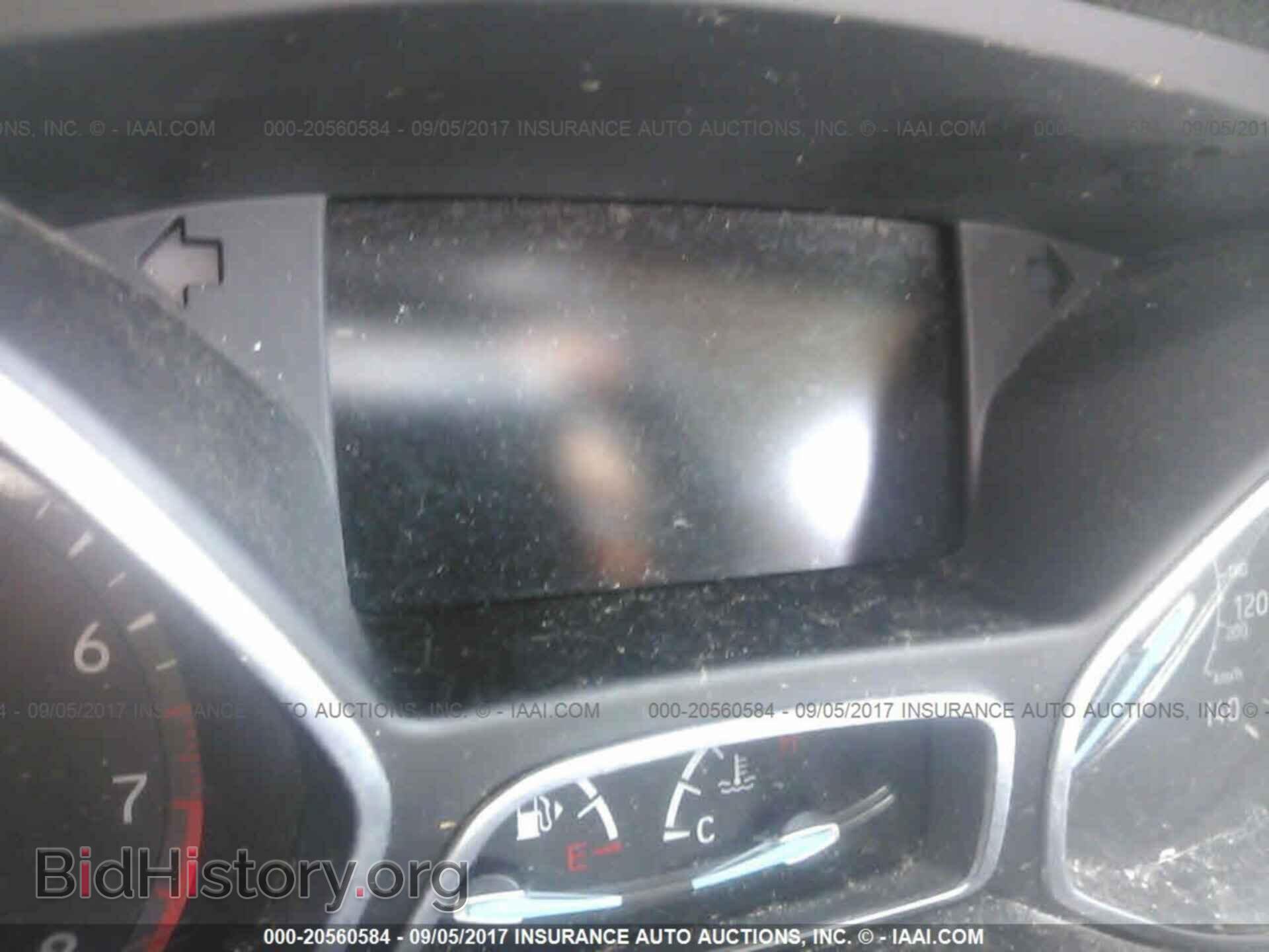 2015 Ford Focus - VIN: 1FADP3E23FL240374 - Photo 7