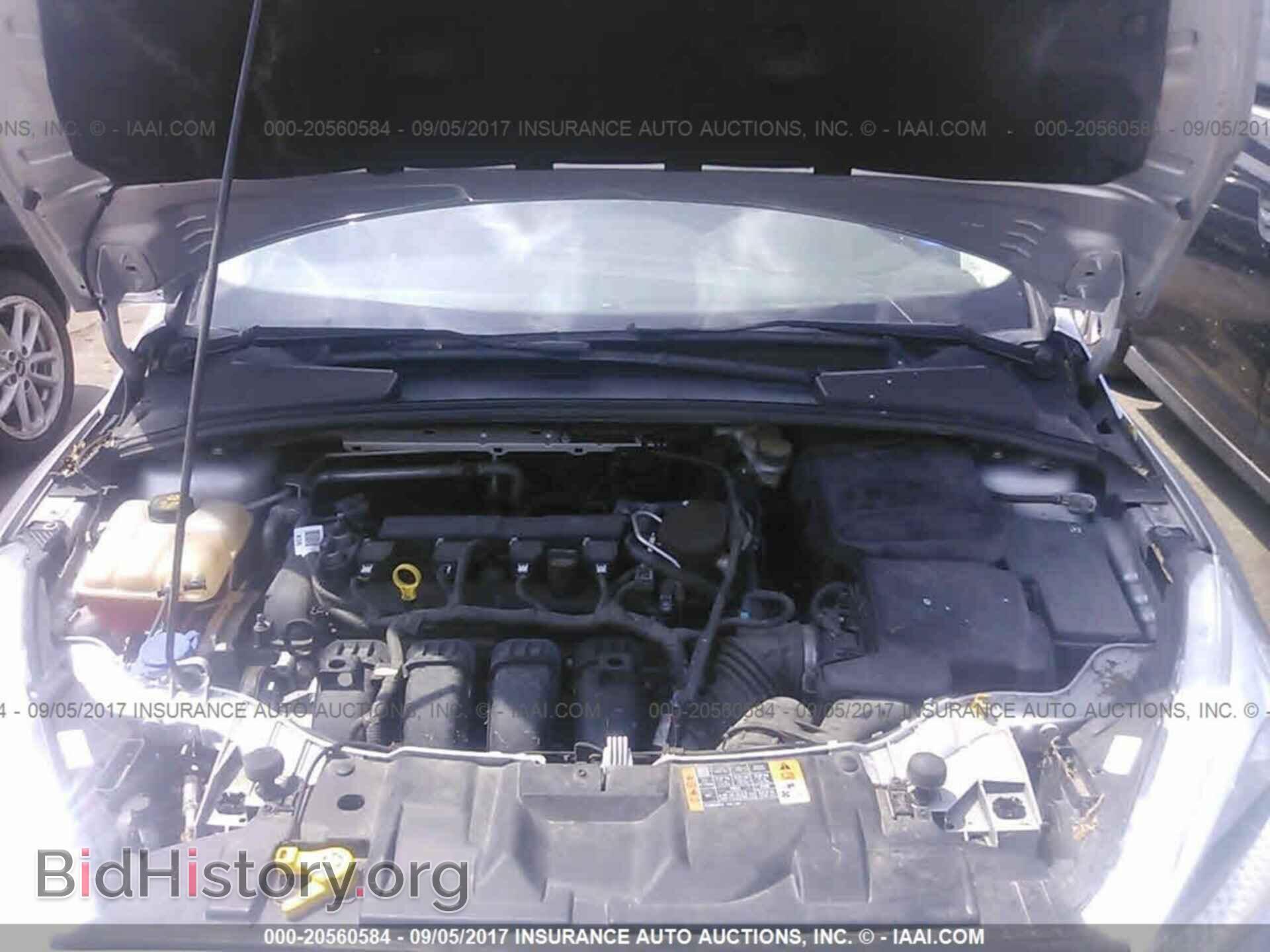 2015 Ford Focus - VIN: 1FADP3E23FL240374 - Photo 10