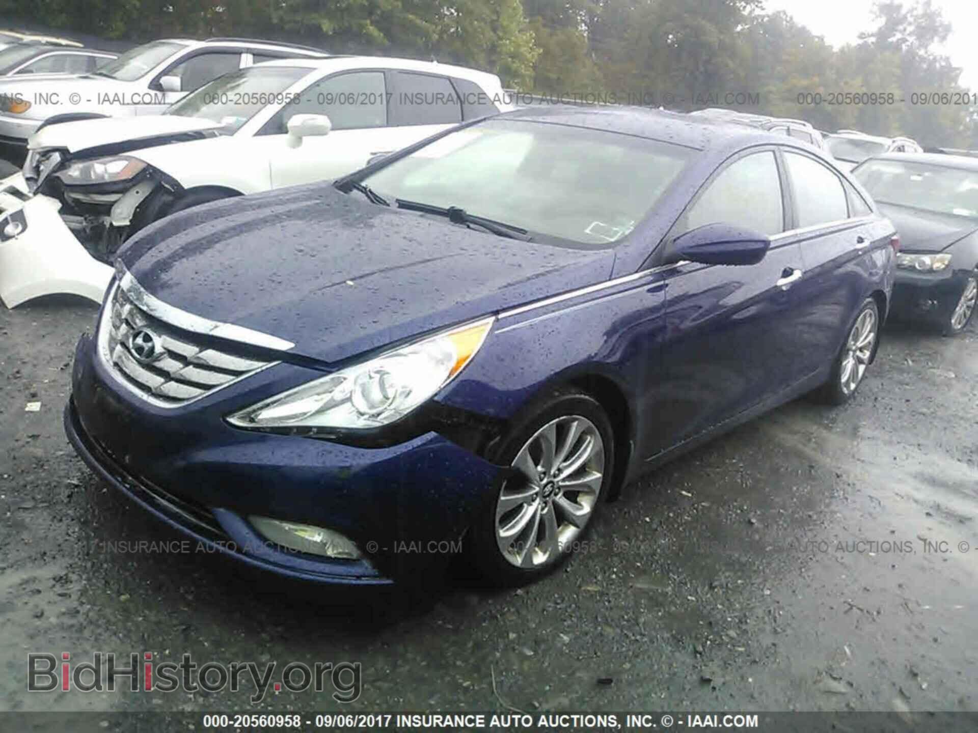 2012 Hyundai Sonata - VIN: 5NPEC4AC2CH480076 - Фото 2