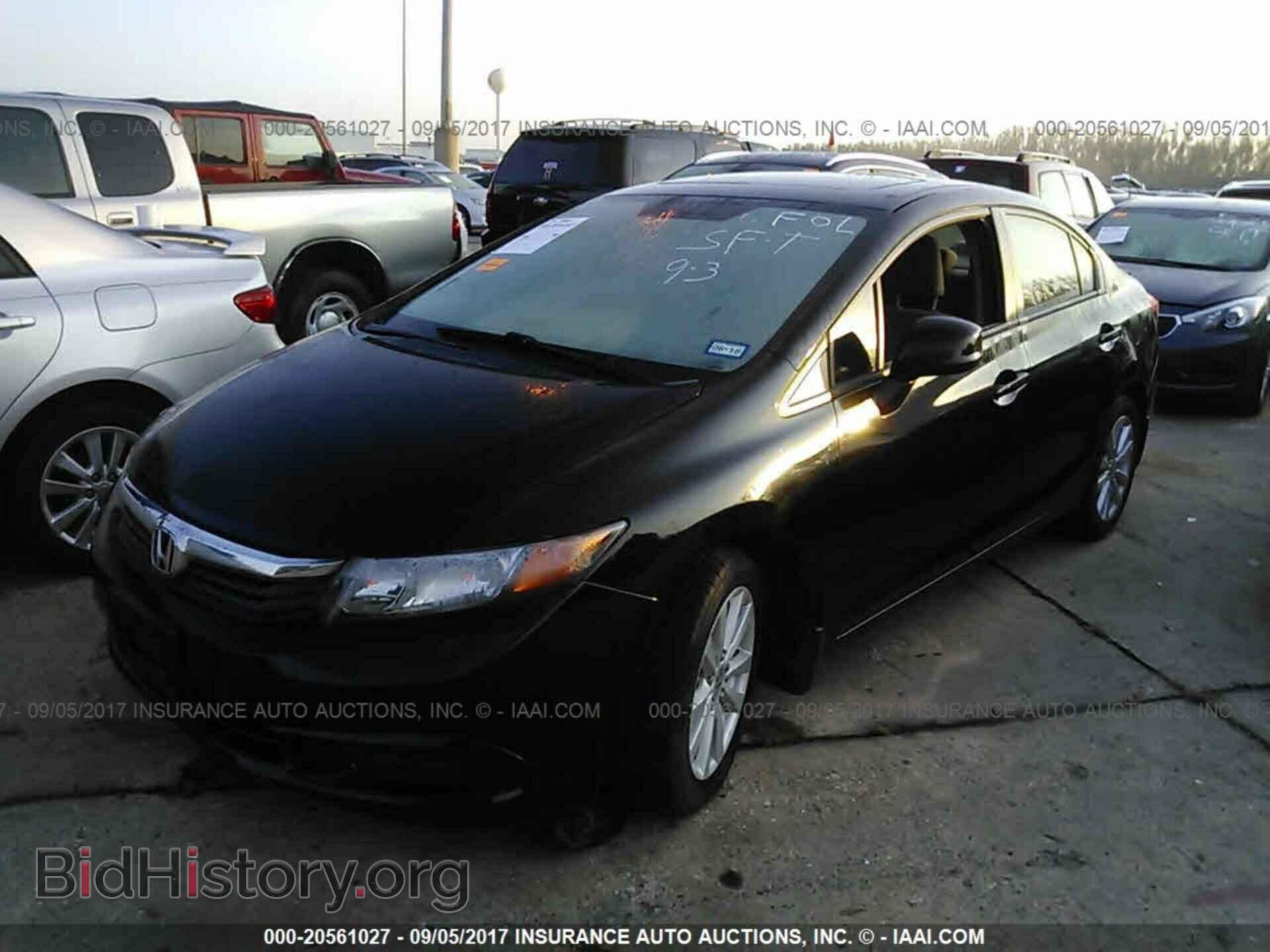 2012 Honda Civic - VIN: 19XFB2F80CE057114 - Фото 2