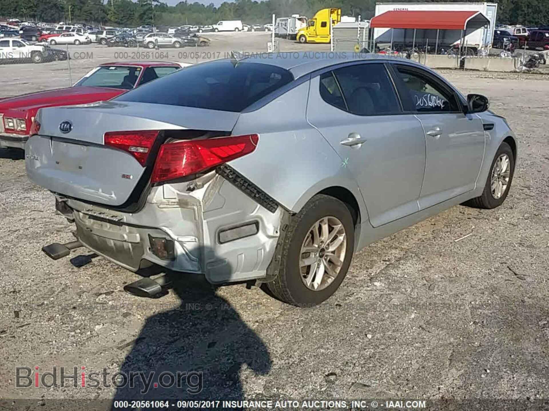 2011 Kia Optima - VIN: KNAGM4A70B5072955 - Фото 4