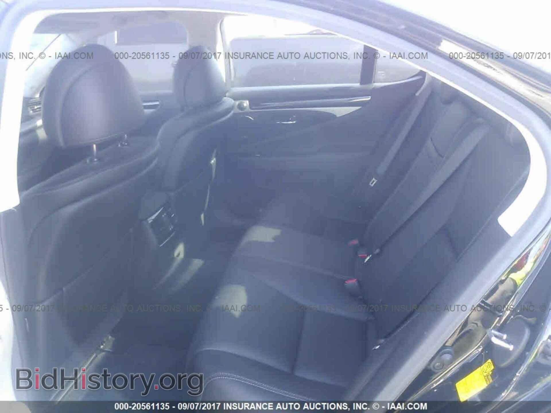 2015 Lexus Ls - VIN: JTHBL5EF7F5133200 - Photo 8