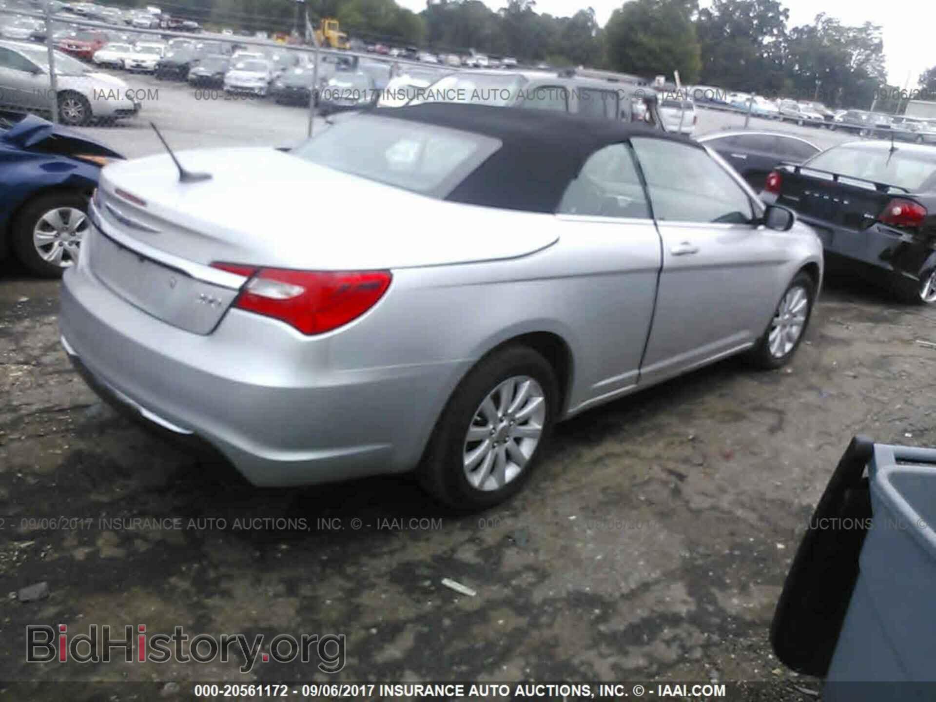 2012 Chrysler 200 - VIN: 1C3BCBEB1CN169218 - Photo 4
