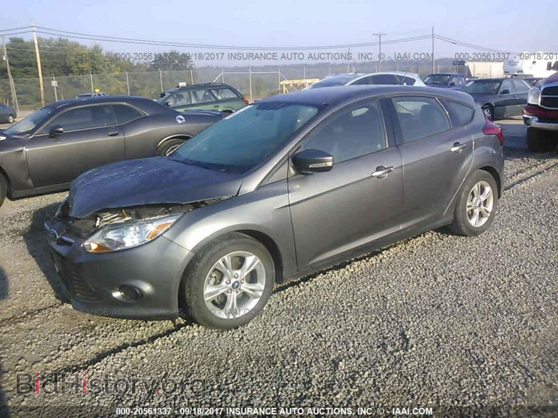2013 Ford Focus - VIN: 1FADP3K23DL355252 - Photo 2
