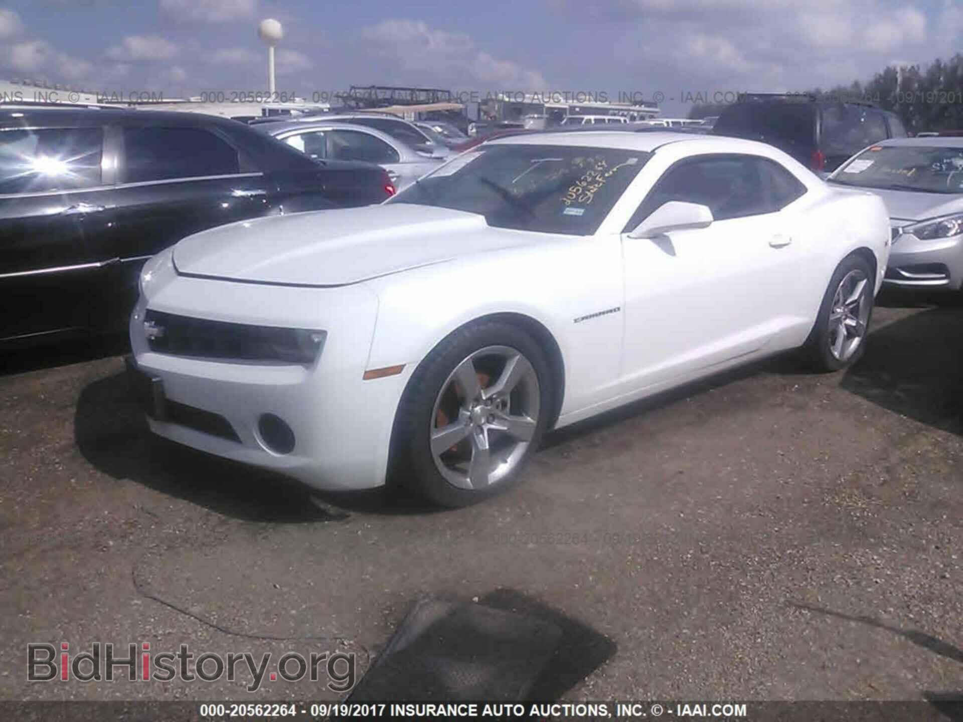 2013 Chevrolet Camaro - VIN: 2G1FA1E36D9222482 - Фото 2