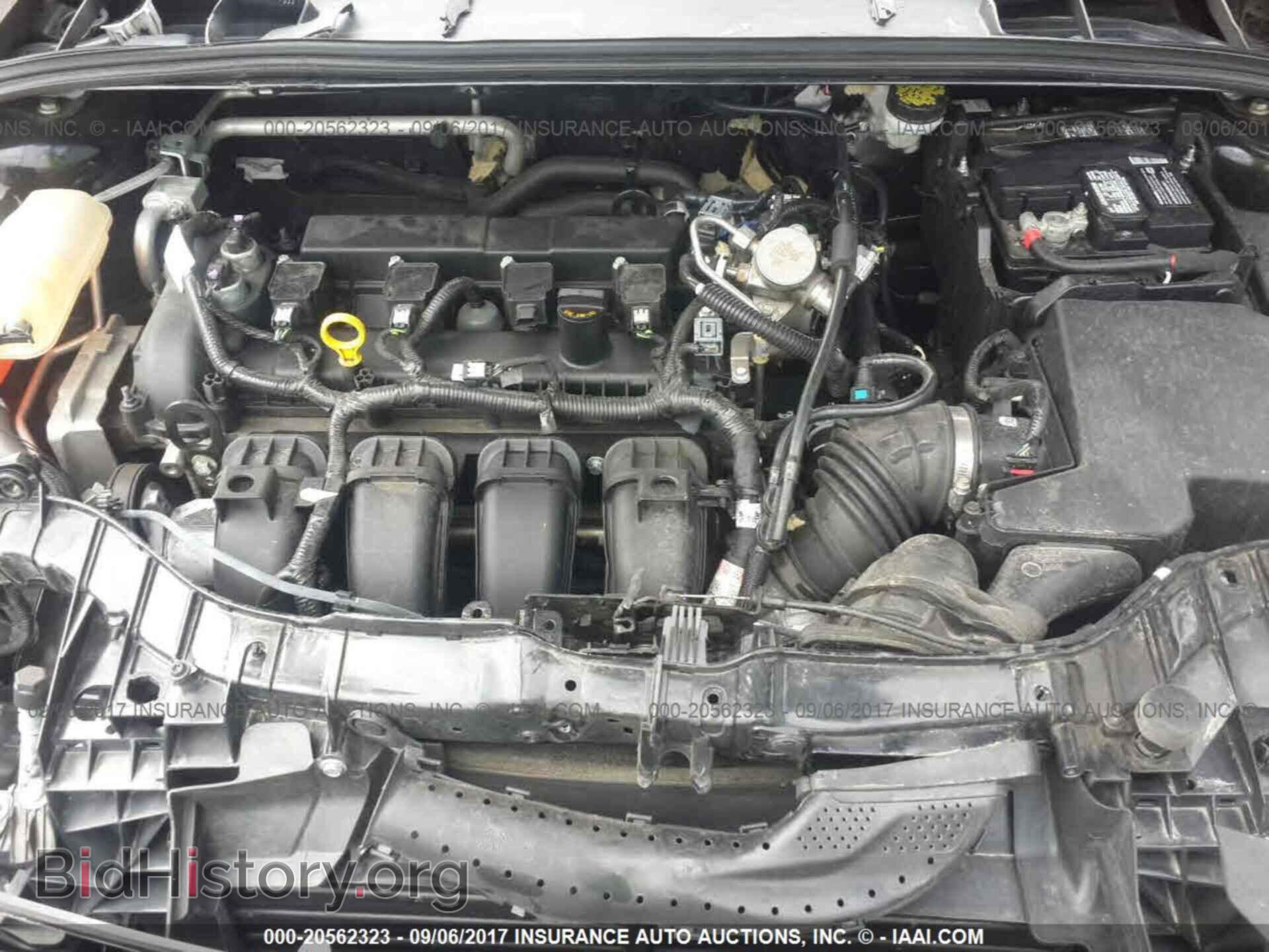 2016 Ford Focus - VIN: 1FADP3K29GL378636 - Photo 10