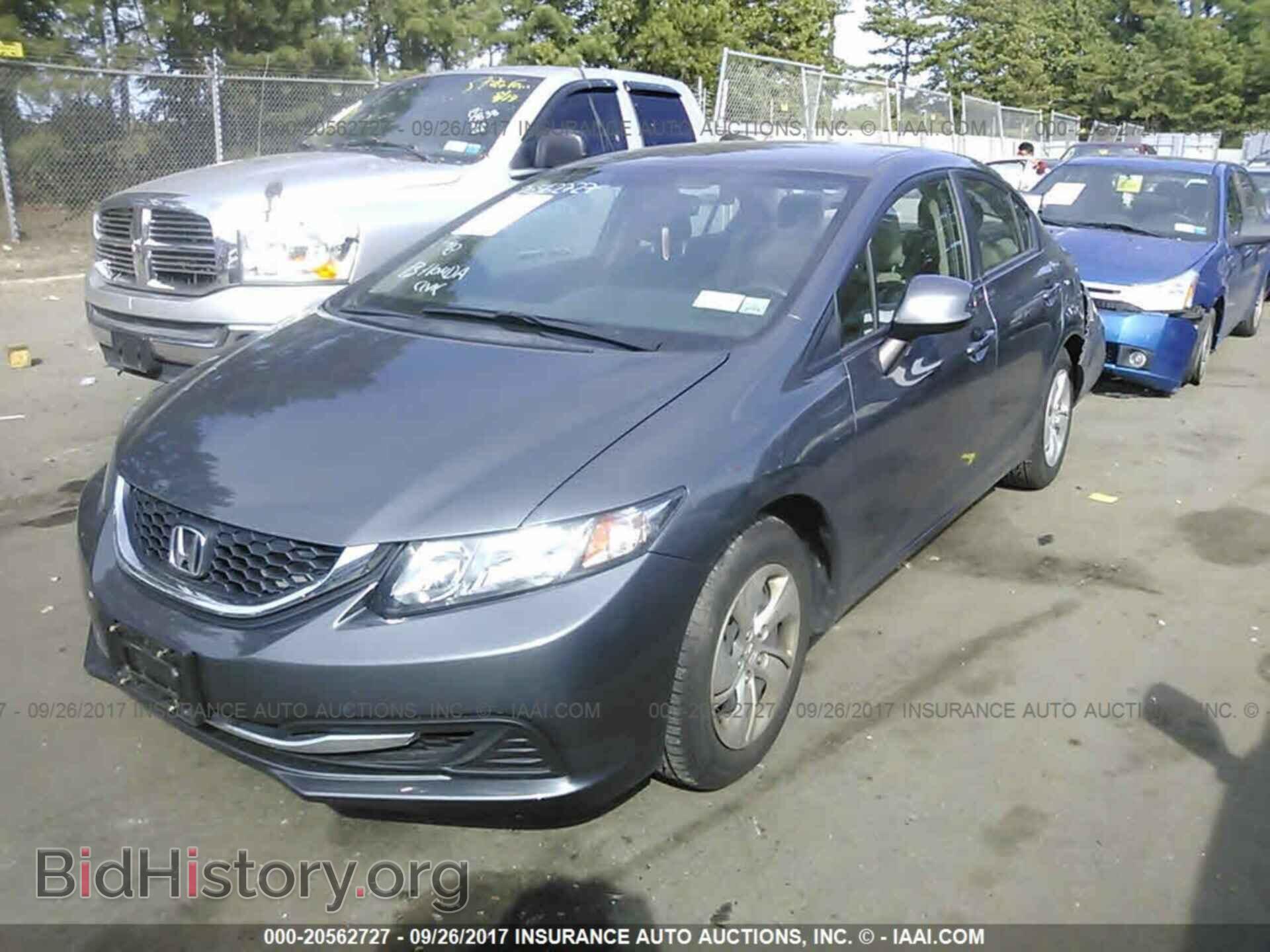 2013 Honda Civic - VIN: 19XFB2F55DE223523 - Photo 2