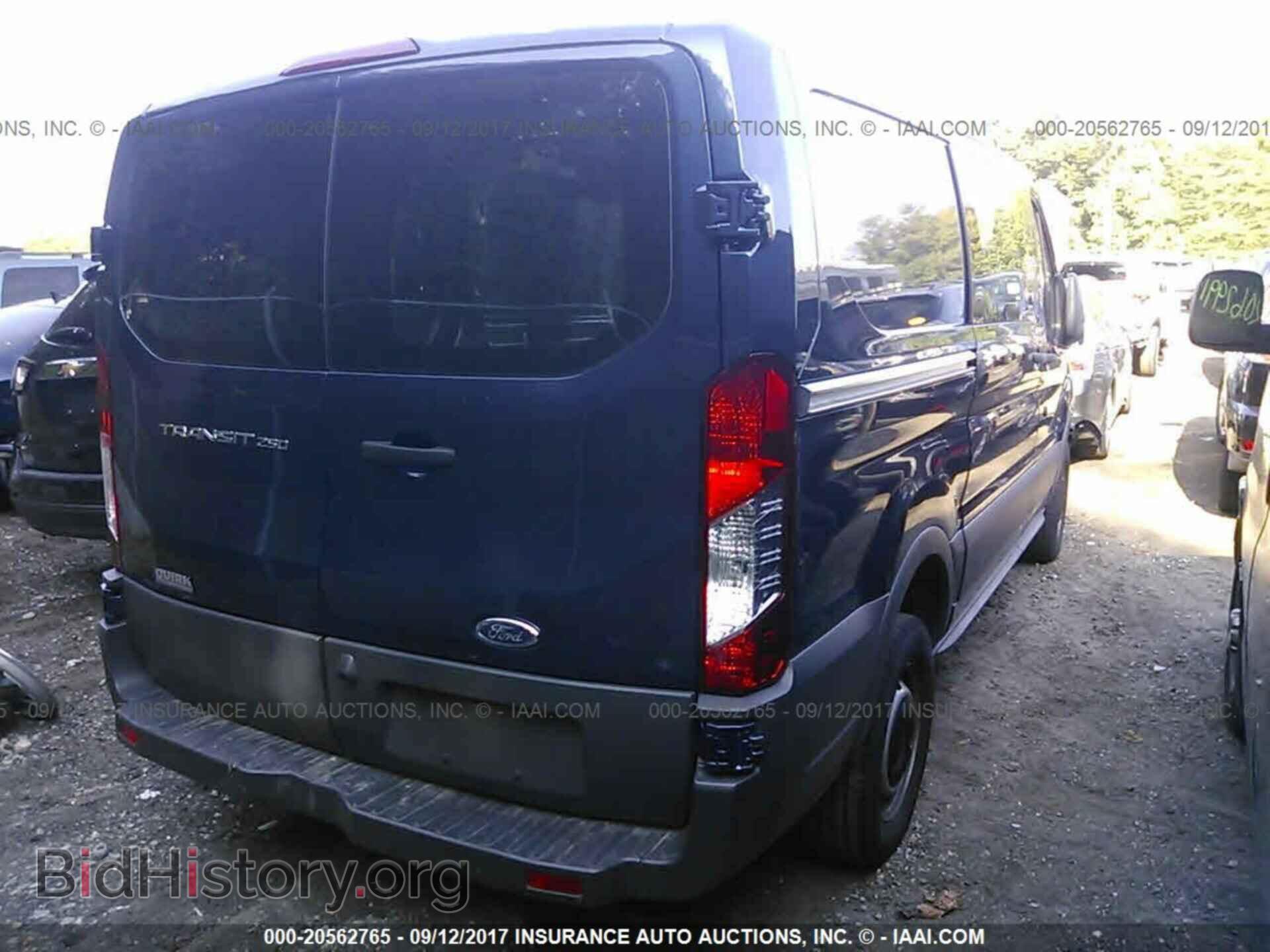 2015 Ford Transit - VIN: 1FTNR1YM0FKB03814 - Фото 4
