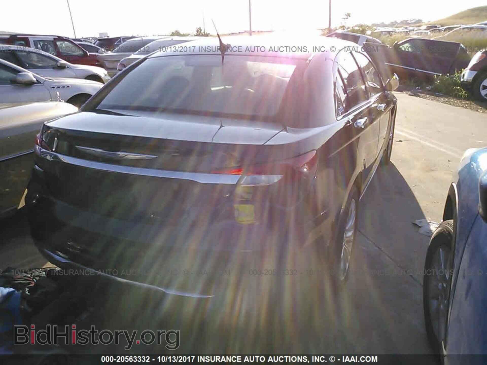 2012 Chrysler 200 - VIN: 1C3CCBCB6CN123195 - Photo 4