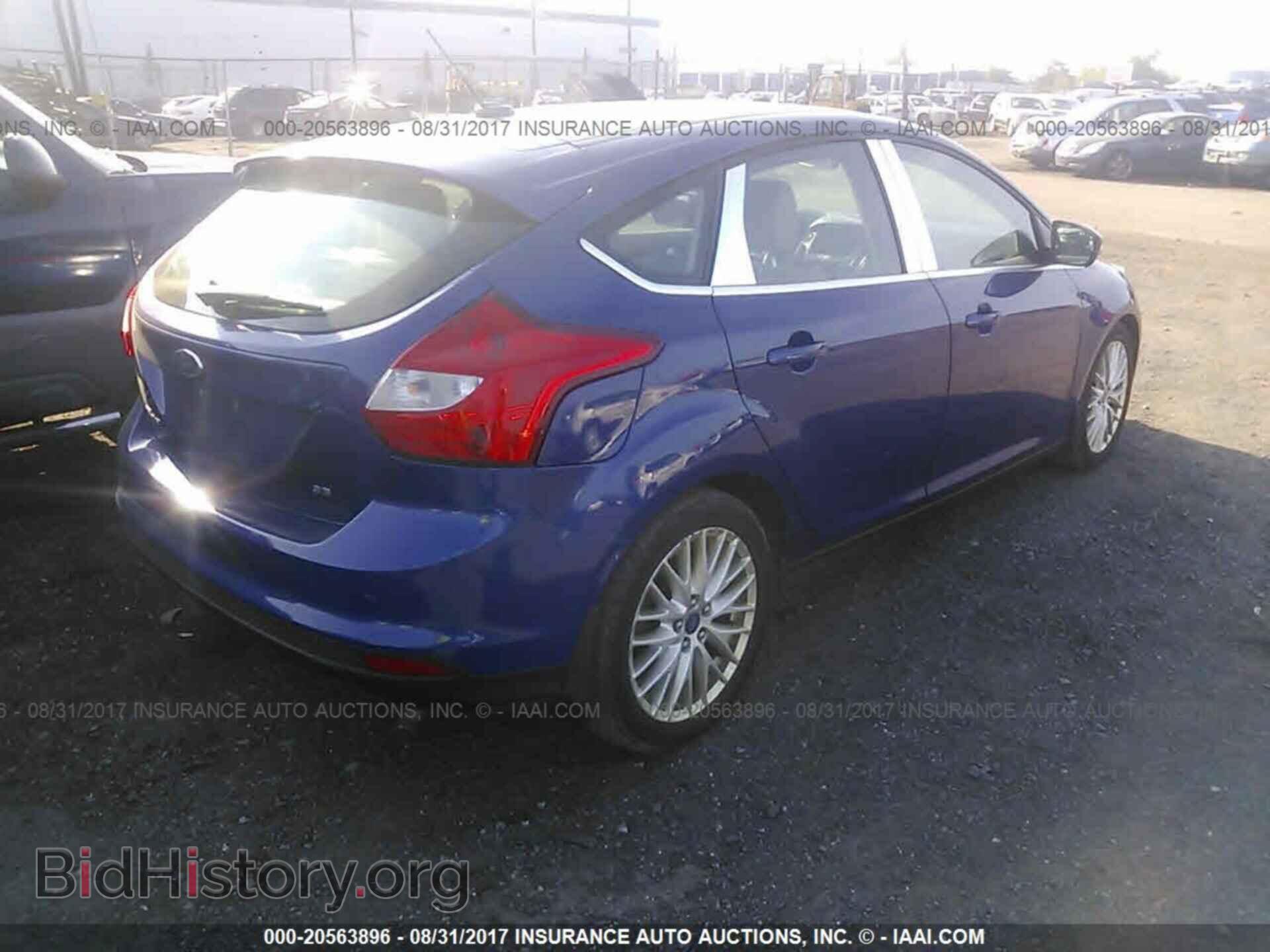 2012 Ford Focus - VIN: 1FAHP3M28CL213265 - Photo 4