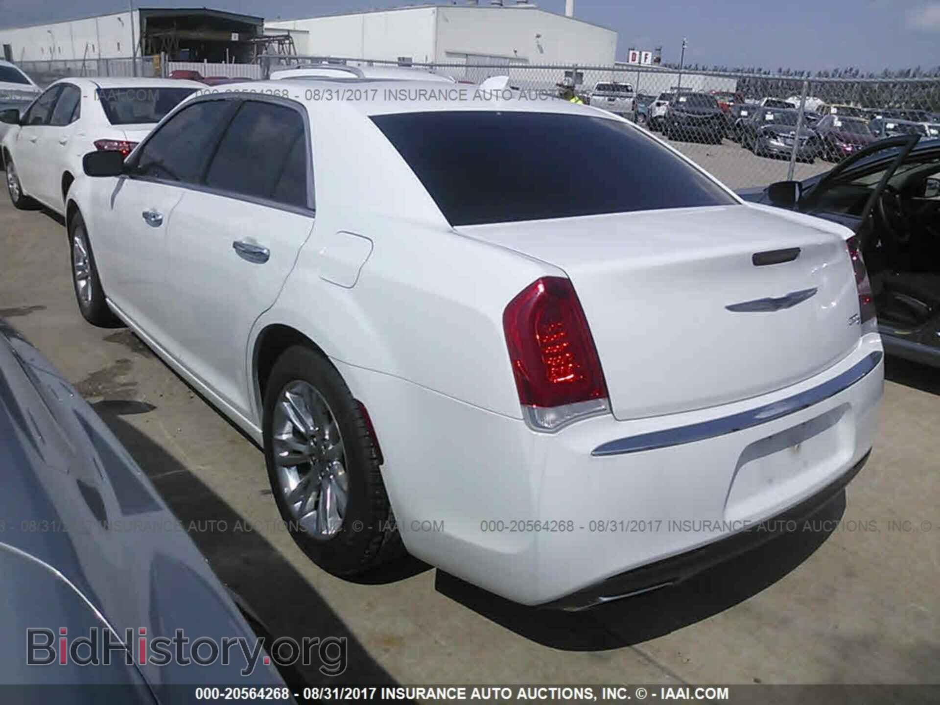 2016 Chrysler 300c - VIN: 2C3CCAEG5GH243474 - Фото 3