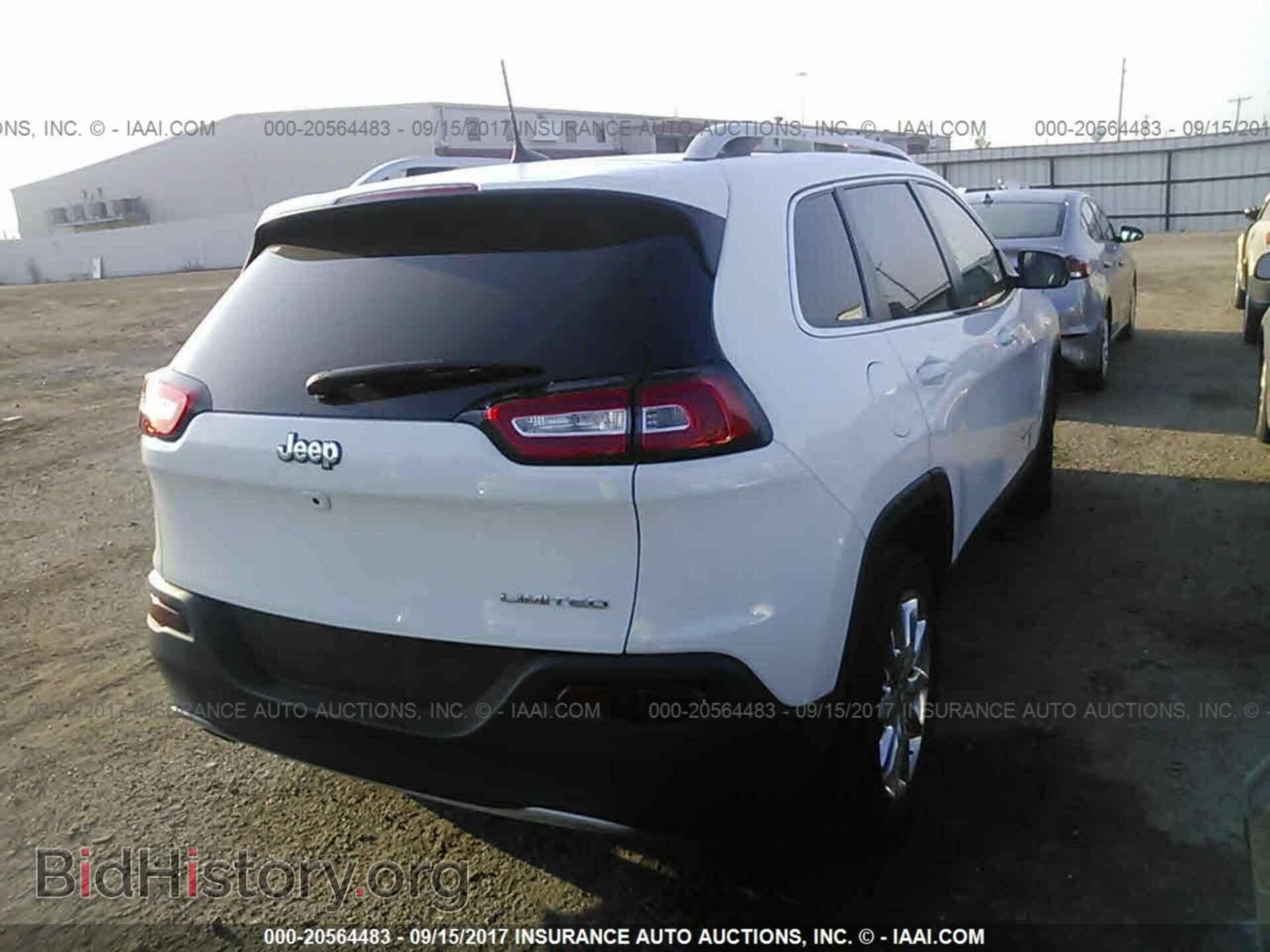 2017 Jeep Cherokee - VIN: 1C4PJLDB7HW522657 - Photo 4