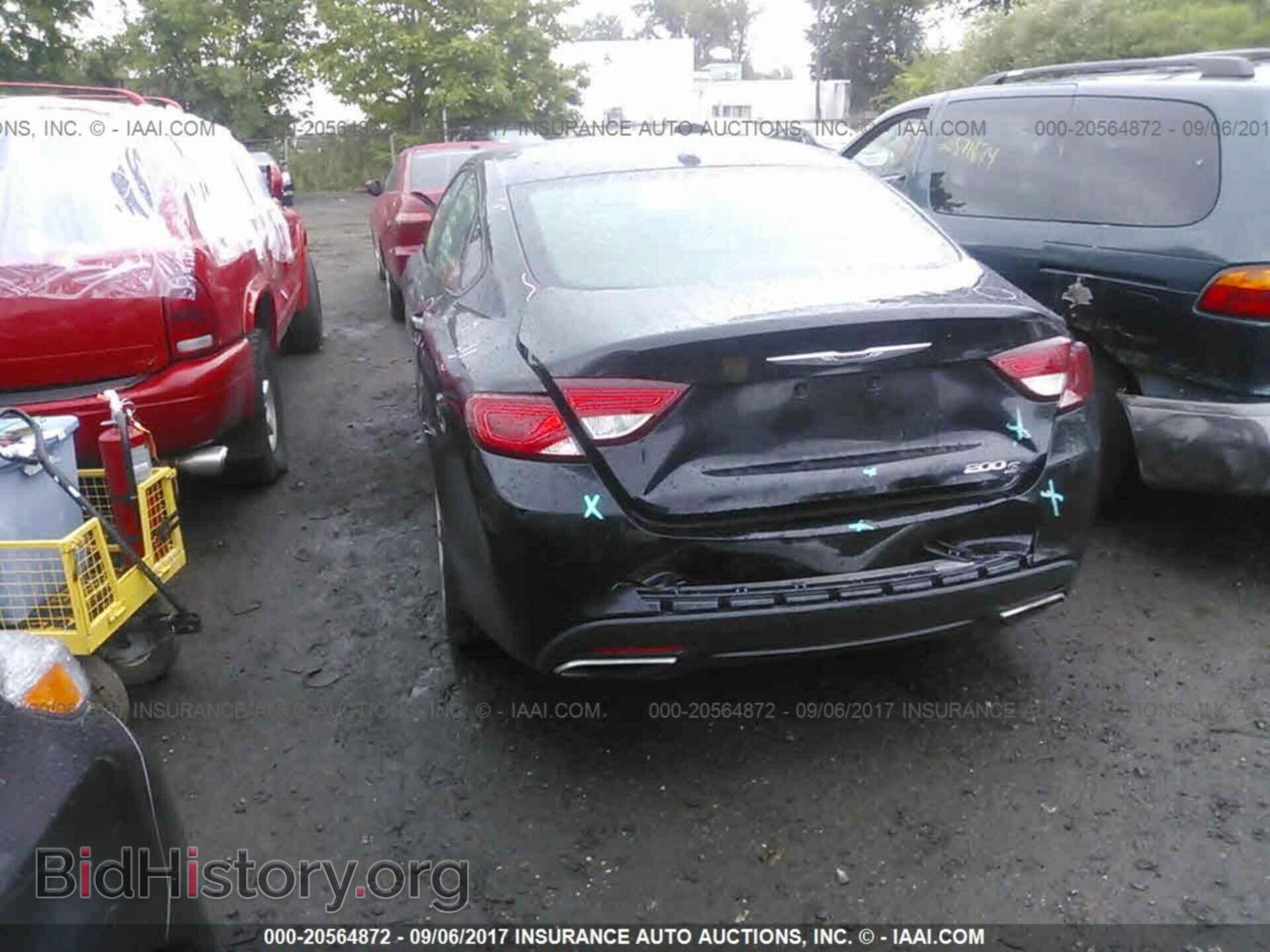 2015 Chrysler 200 - VIN: 1C3CCCBB3FN665639 - Photo 3