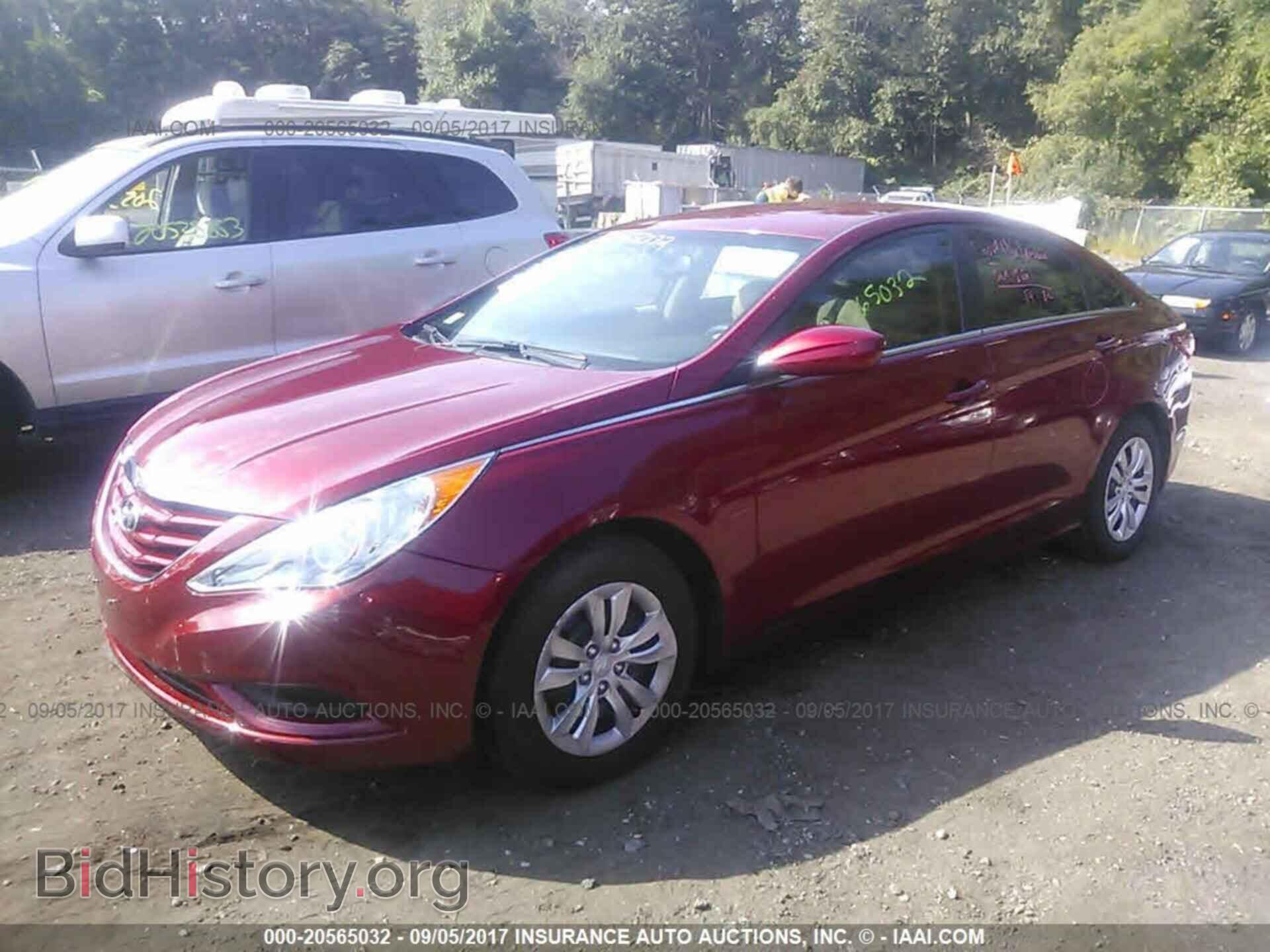 2012 Hyundai Sonata - VIN: 5NPEB4AC7CH408468 - Фото 2