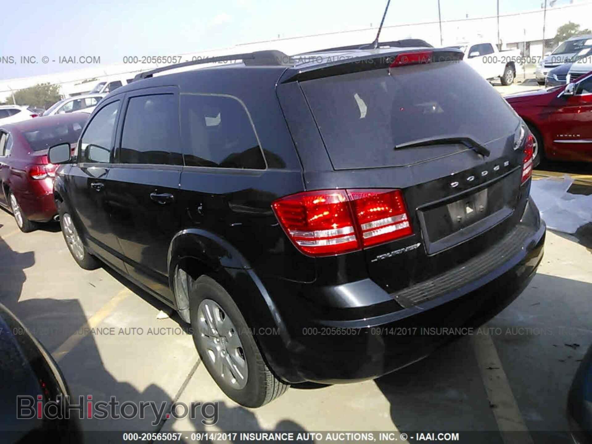 2017 Dodge Journey - VIN: 3C4PDCAB9HT582084 - Фото 3