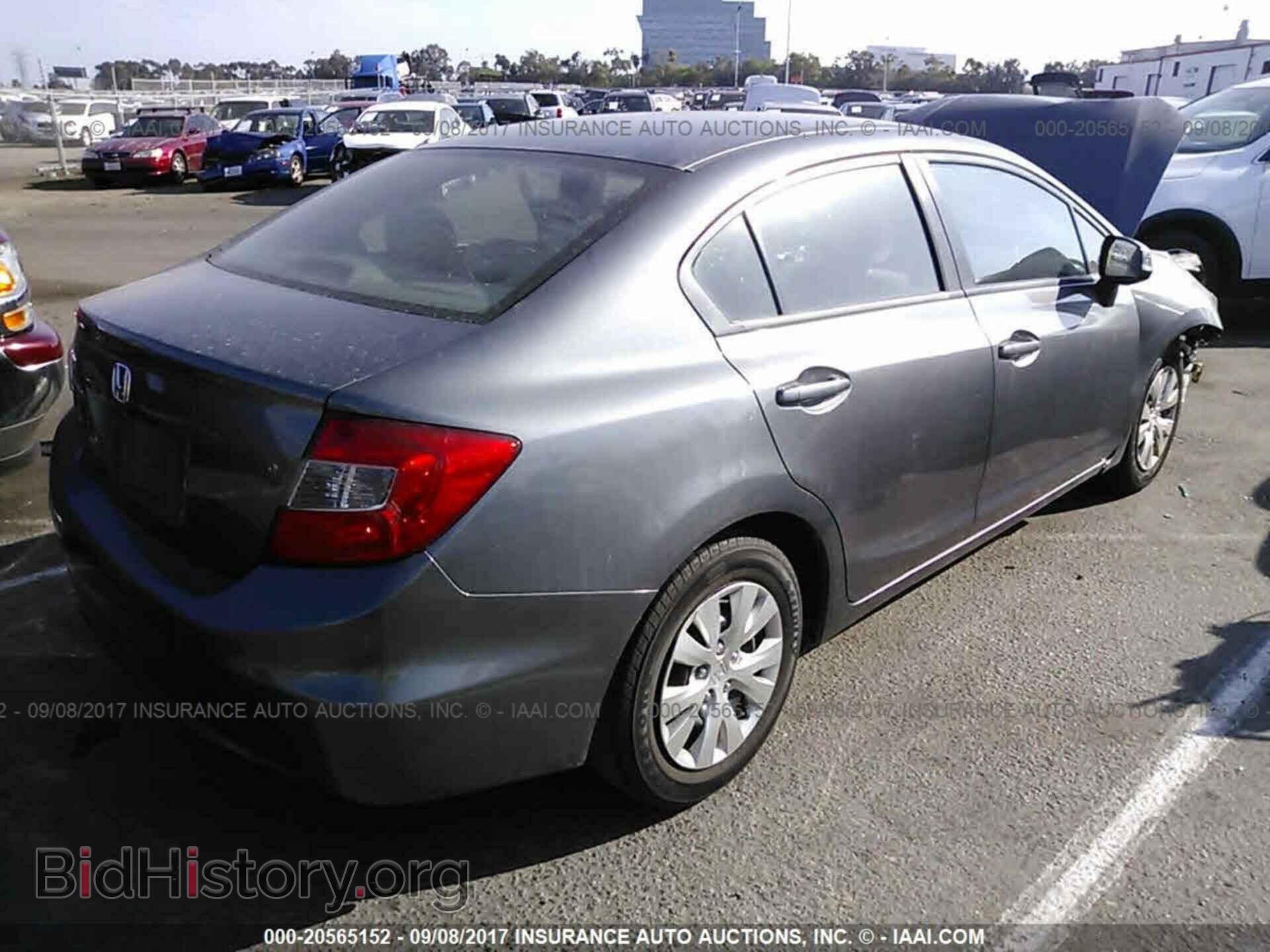 2012 Honda Civic - VIN: 19XFB2F54CE391782 - Фото 4
